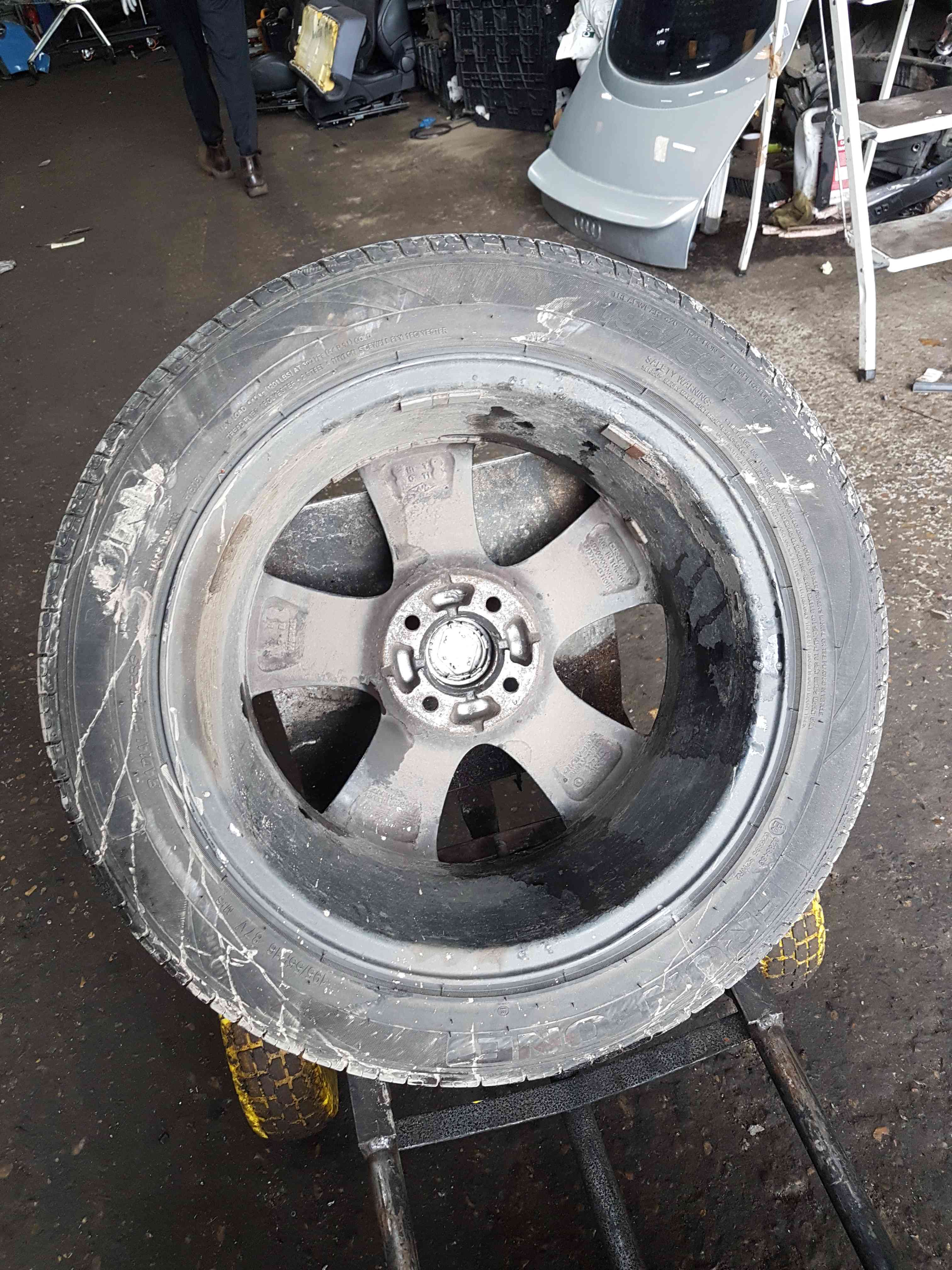 Thumb 8 Renault Clio MK4 2013-2019 Passion Alloy Wheel Chrome Black + Tyre 195 55 16 6Mm