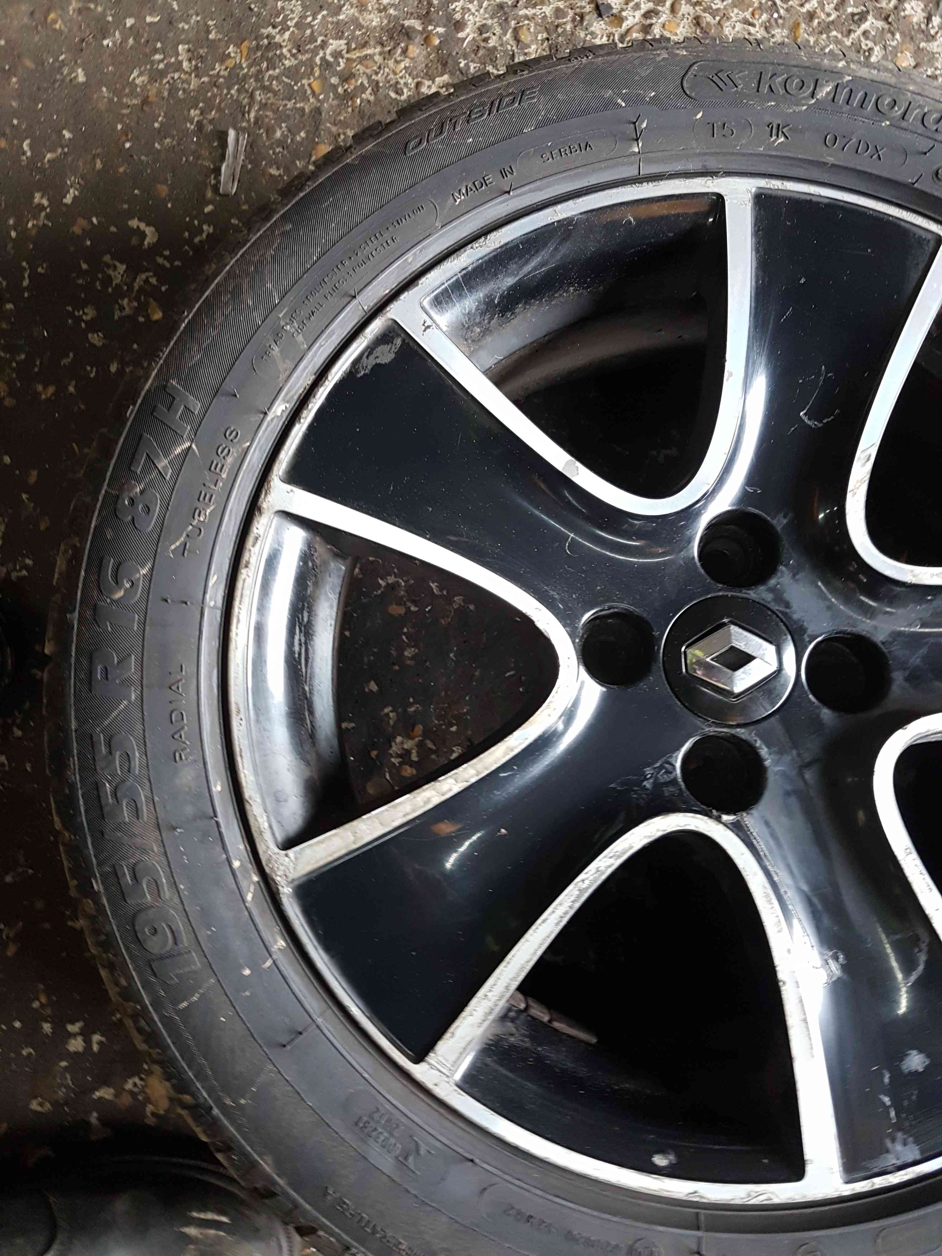 Thumb 3 Renault Clio MK4 2013-2019 Passion Alloy Wheel Chrome Black + Tyre 195 55 16 6Mm