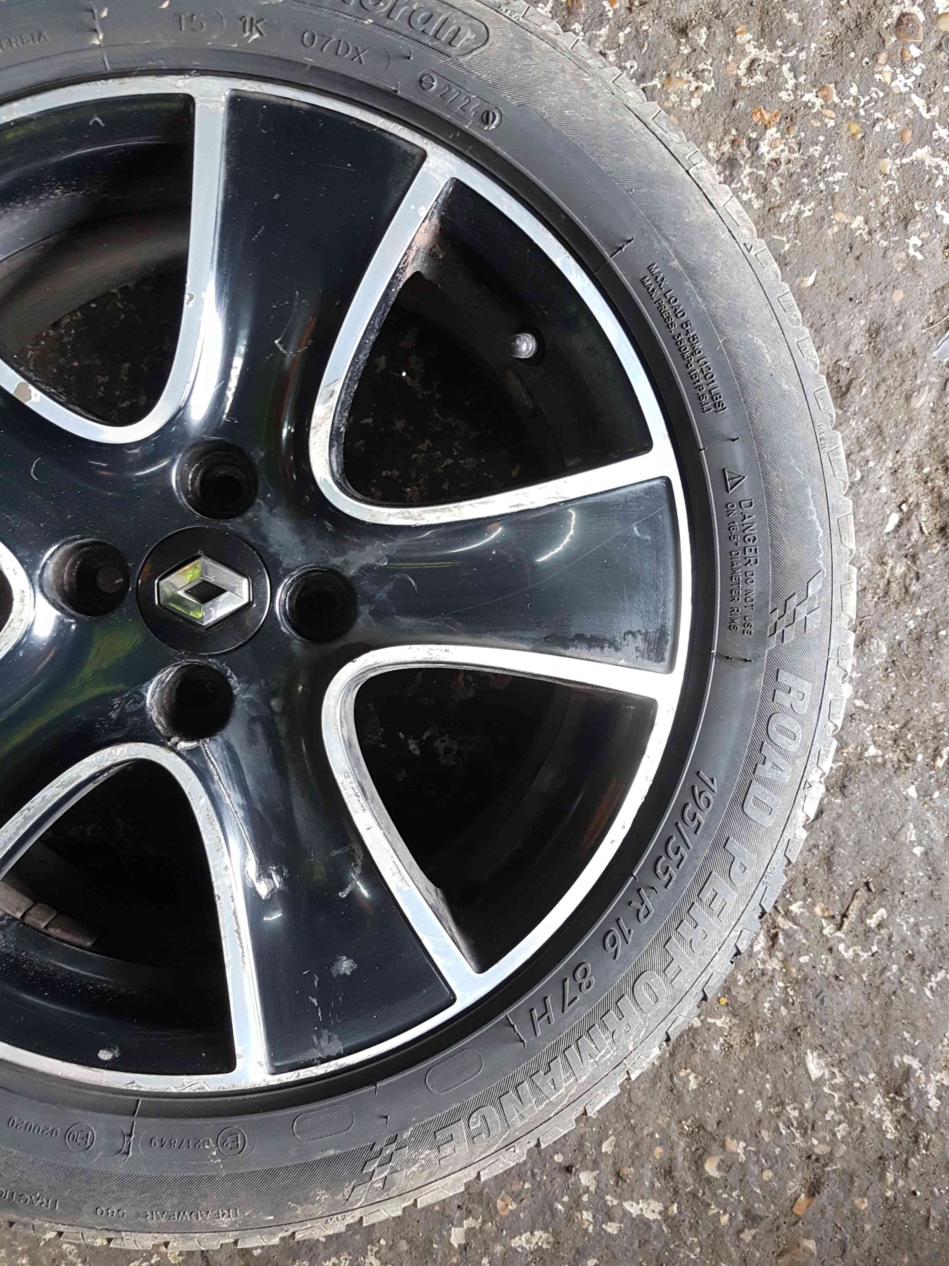 Thumb 4 Renault Clio MK4 2013-2019 Passion Alloy Wheel Chrome Black + Tyre 195 55 16 6Mm
