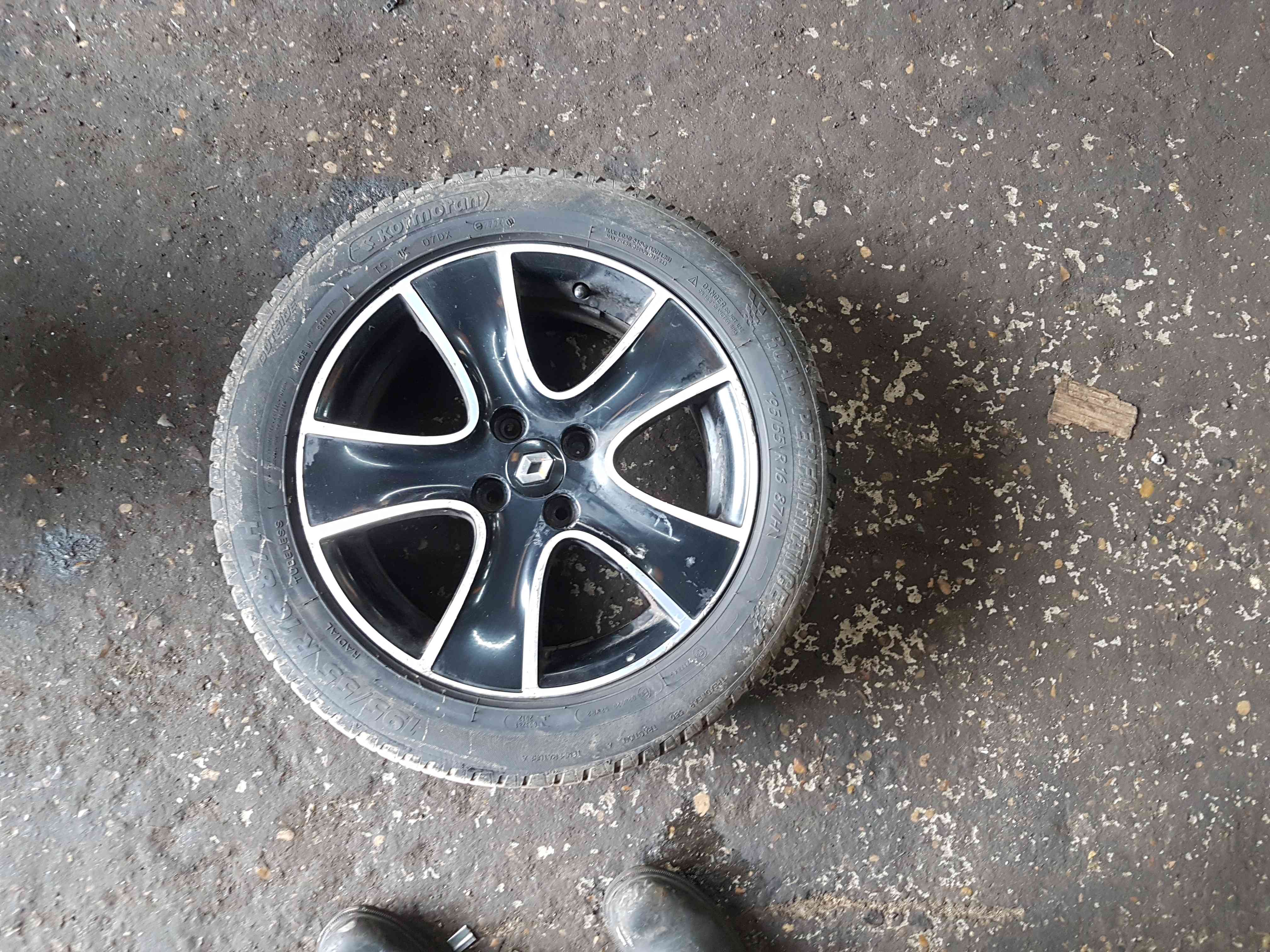 Thumb 10 Renault Clio MK4 2013-2019 Passion Alloy Wheel Chrome Black + Tyre 195 55 16 6Mm