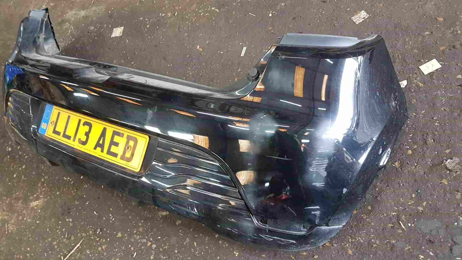 Thumb 5 Renault Clio MK4 2013-2019 Rear Bumper Black TEGNE Scratched
