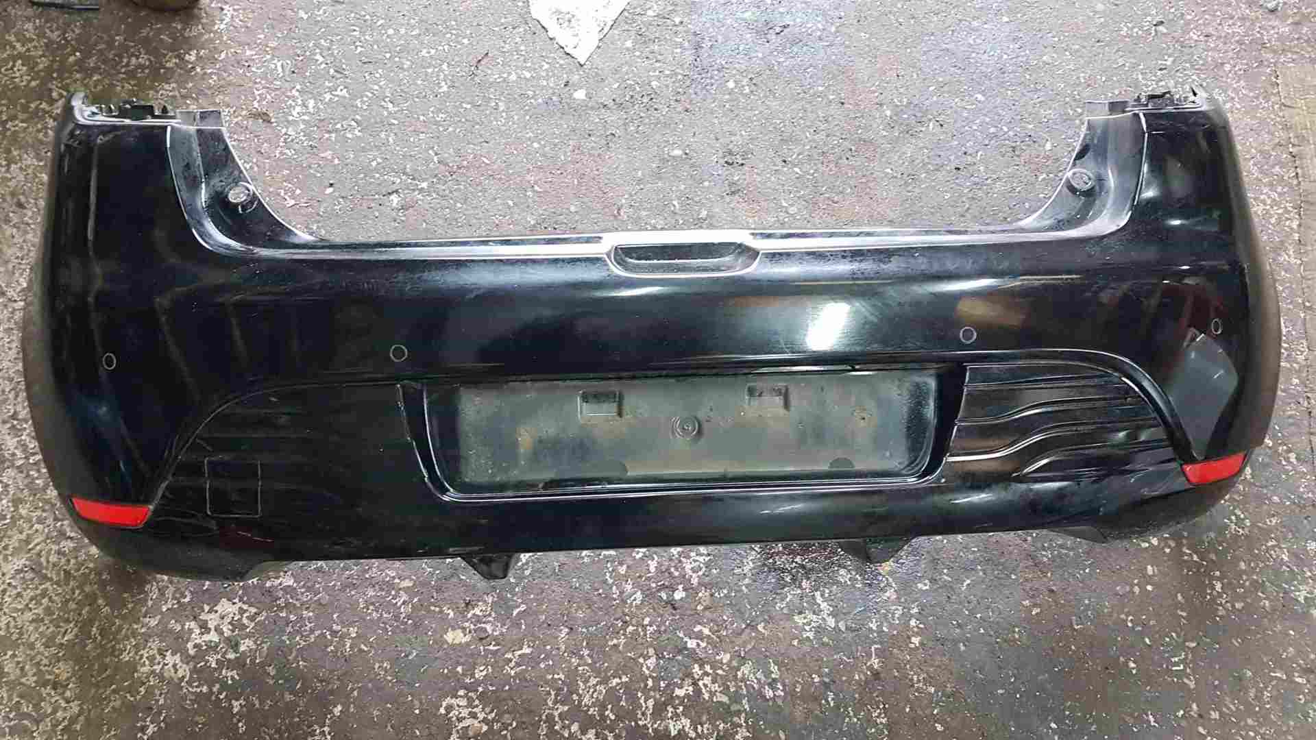 Renault Clio MK4 2013-2019 Rear Bumper Black Tegne + Reverse Sensors