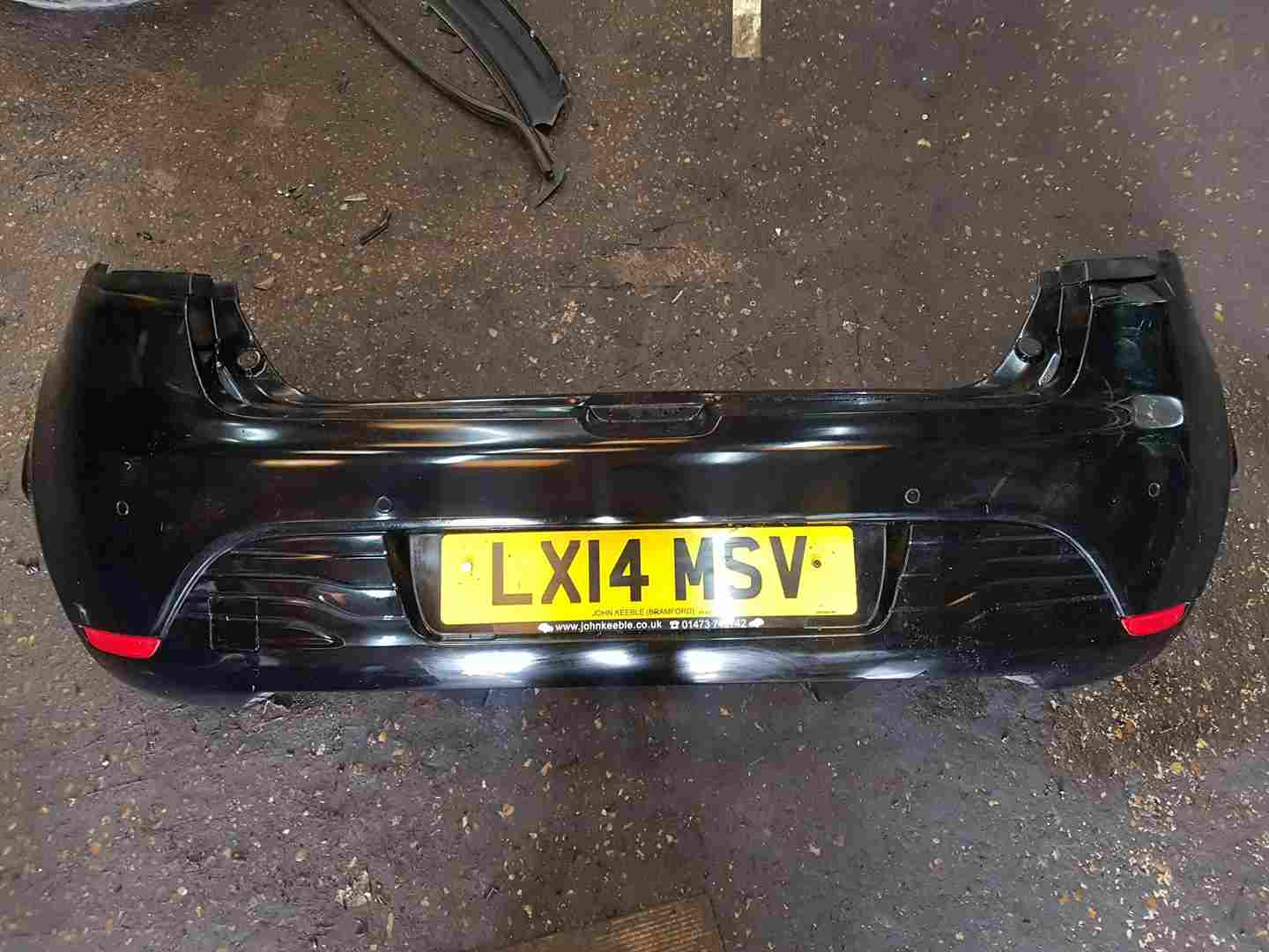 Renault Clio MK4 2013-2019 Rear Bumper Black Tegne Cheap Cracked