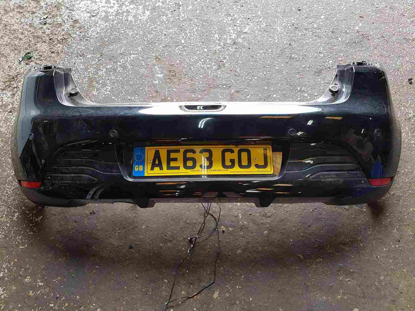 Renault Clio MK4 2013-2019 Rear Bumper Black Tegne Reversing Sensors