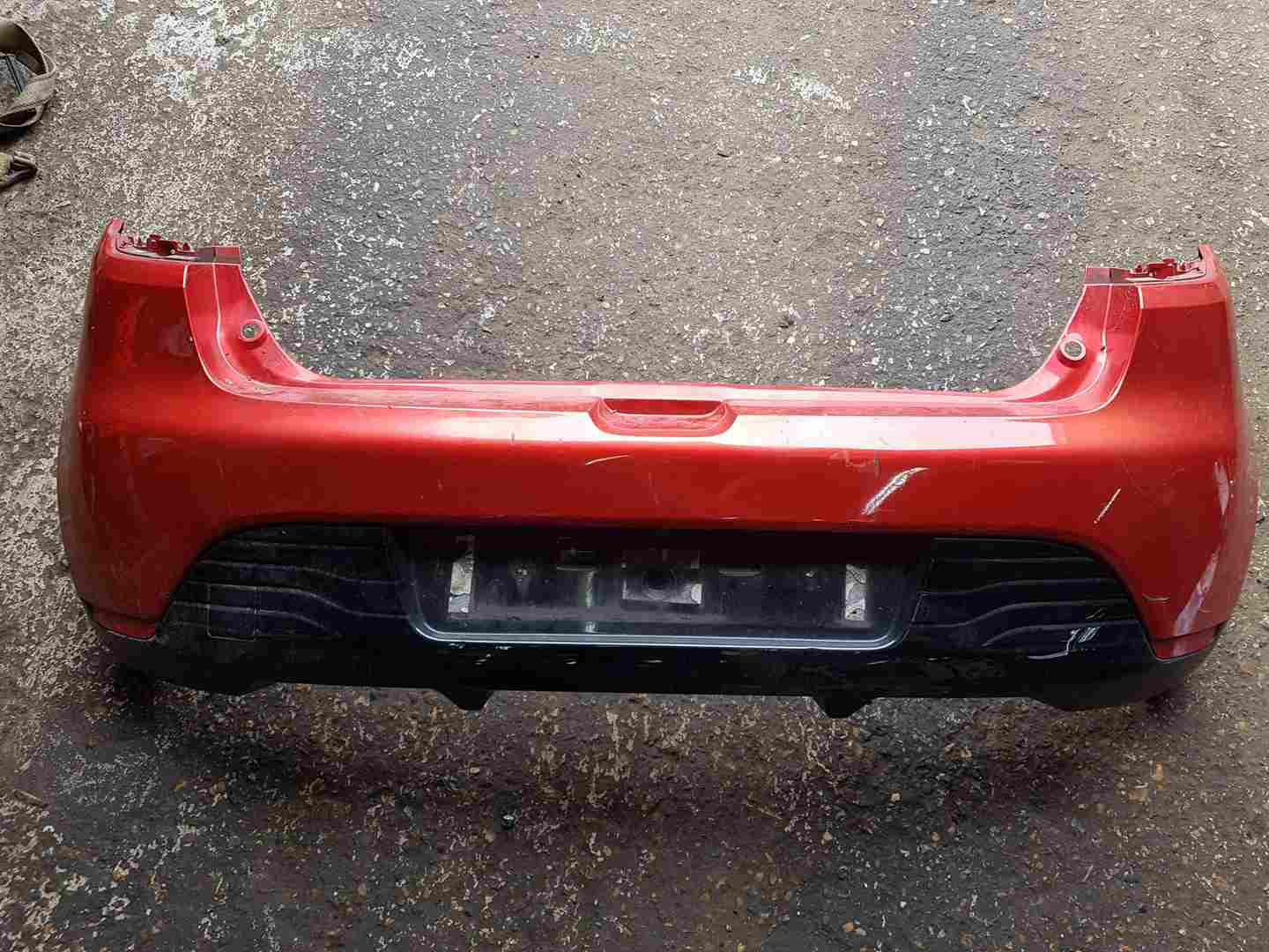 Renault Clio MK4 2013-2019 Rear Bumper RED Tennp