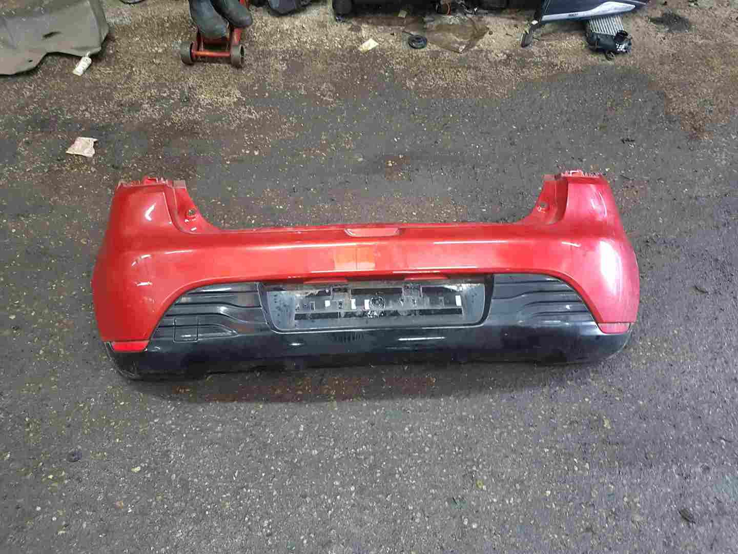 Renault Clio MK4 2013-2019 Rear Bumper RED Tennp