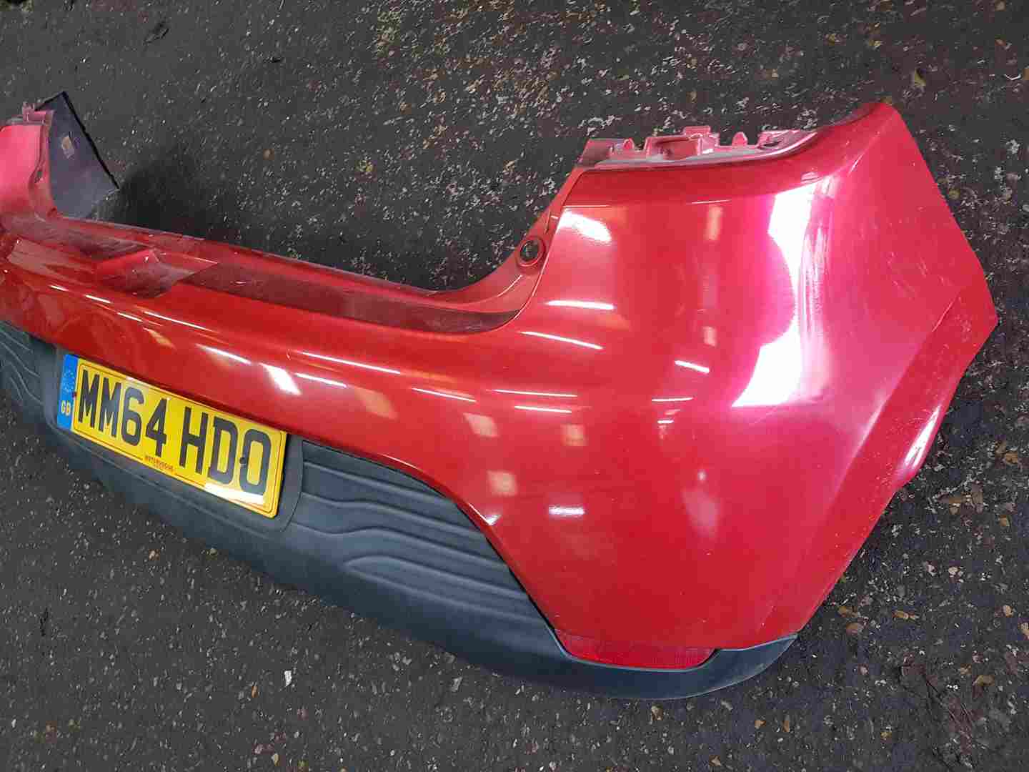 Thumb 6 Renault Clio MK4 2013-2019 Rear Bumper RED Tennp some laquer peel