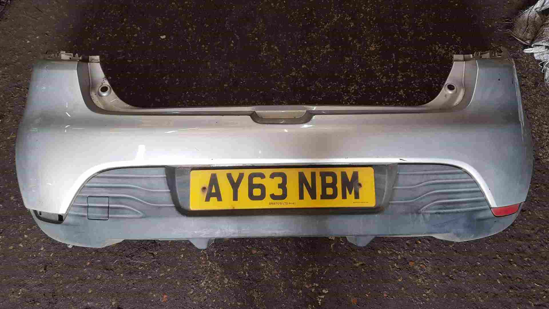 Renault Clio MK4 2013-2019 Rear Bumper Silver Ted69 Grade B