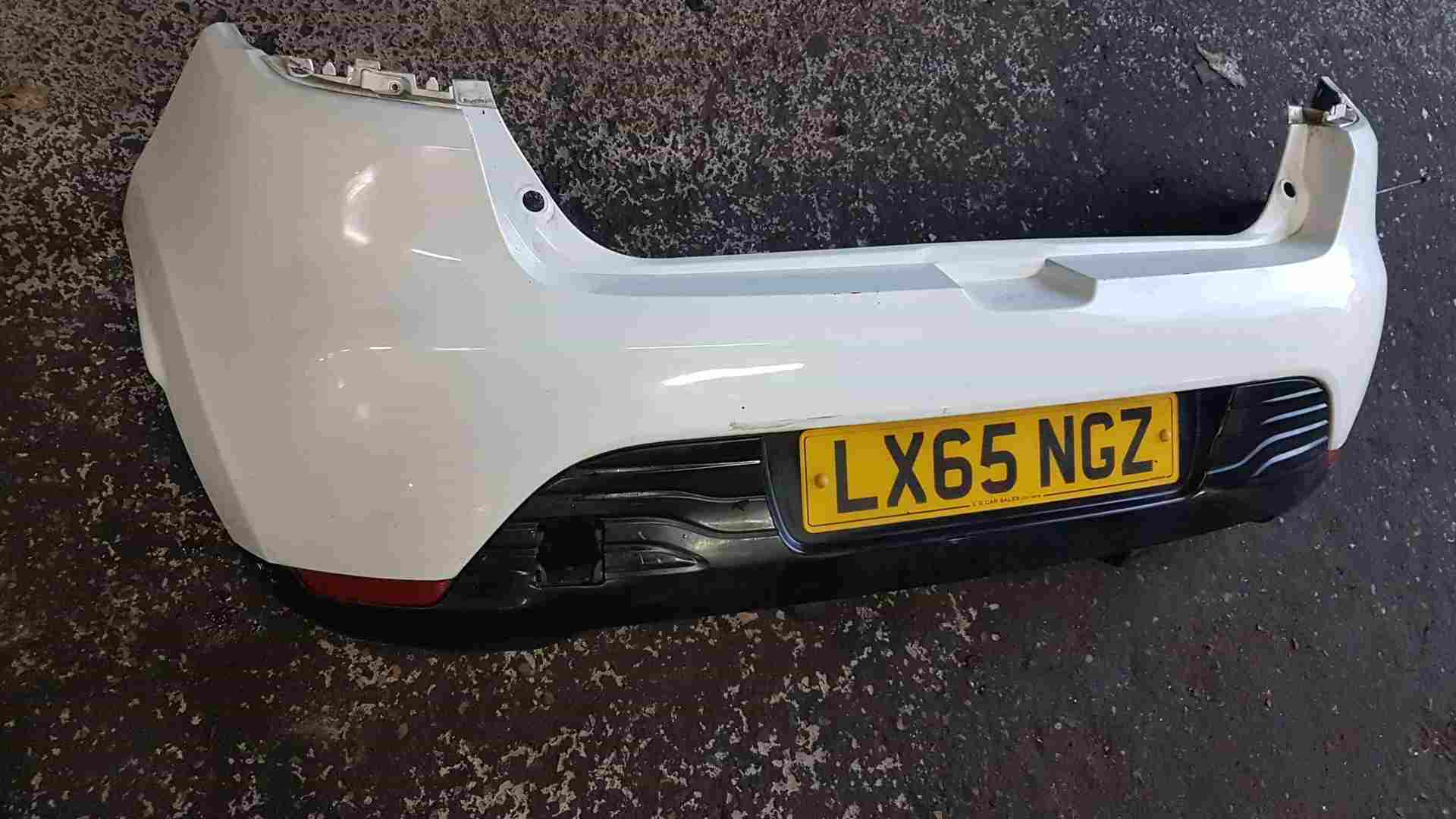 Thumb 2 Renault Clio MK4 2013-2019 Rear Bumper White Ov369 