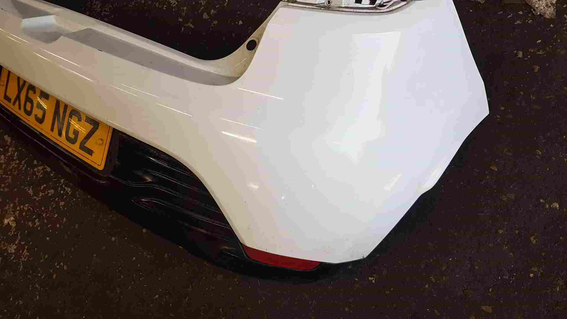 Thumb 5 Renault Clio MK4 2013-2019 Rear Bumper White Ov369 