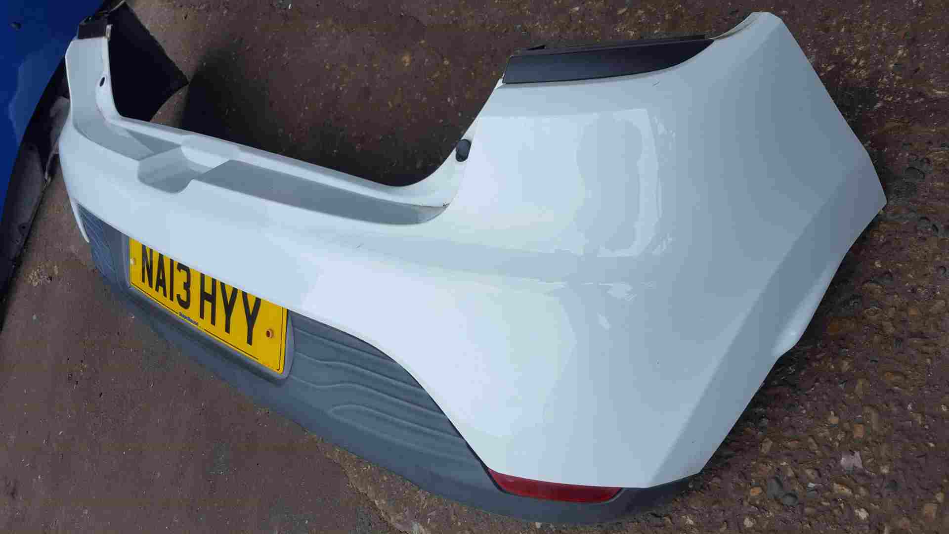 Thumb 5 Renault Clio MK4 2013-2019 Rear Bumper White Ov369