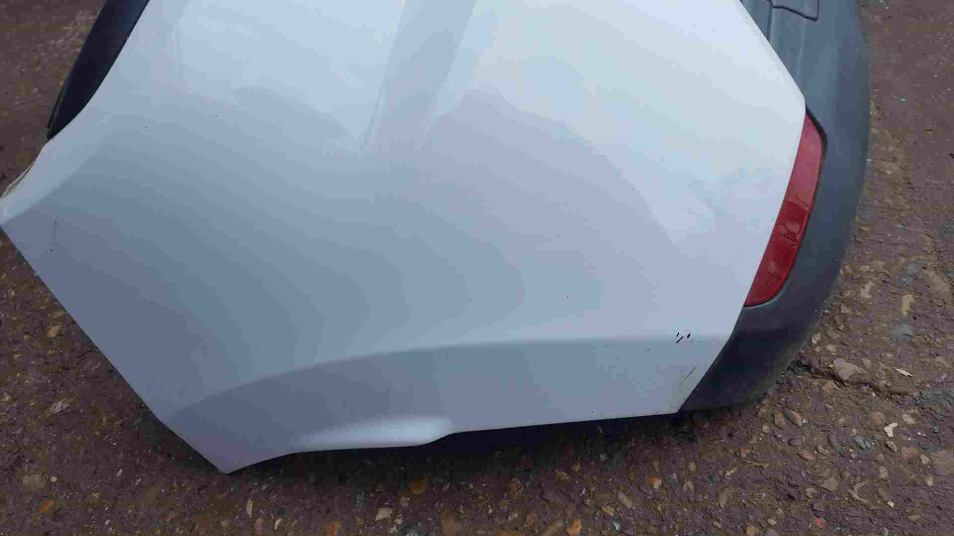 Thumb 3 Renault Clio MK4 2013-2019 Rear Bumper White Ov369