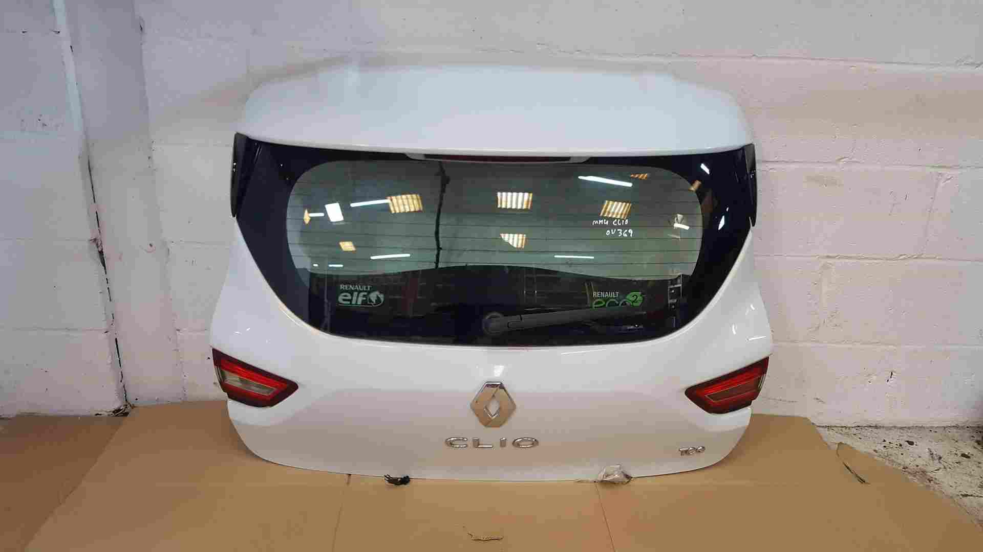 Thumb 2 Renault Clio MK4 2013-2019 Rear Tailgate Boot White Ov369 TCE