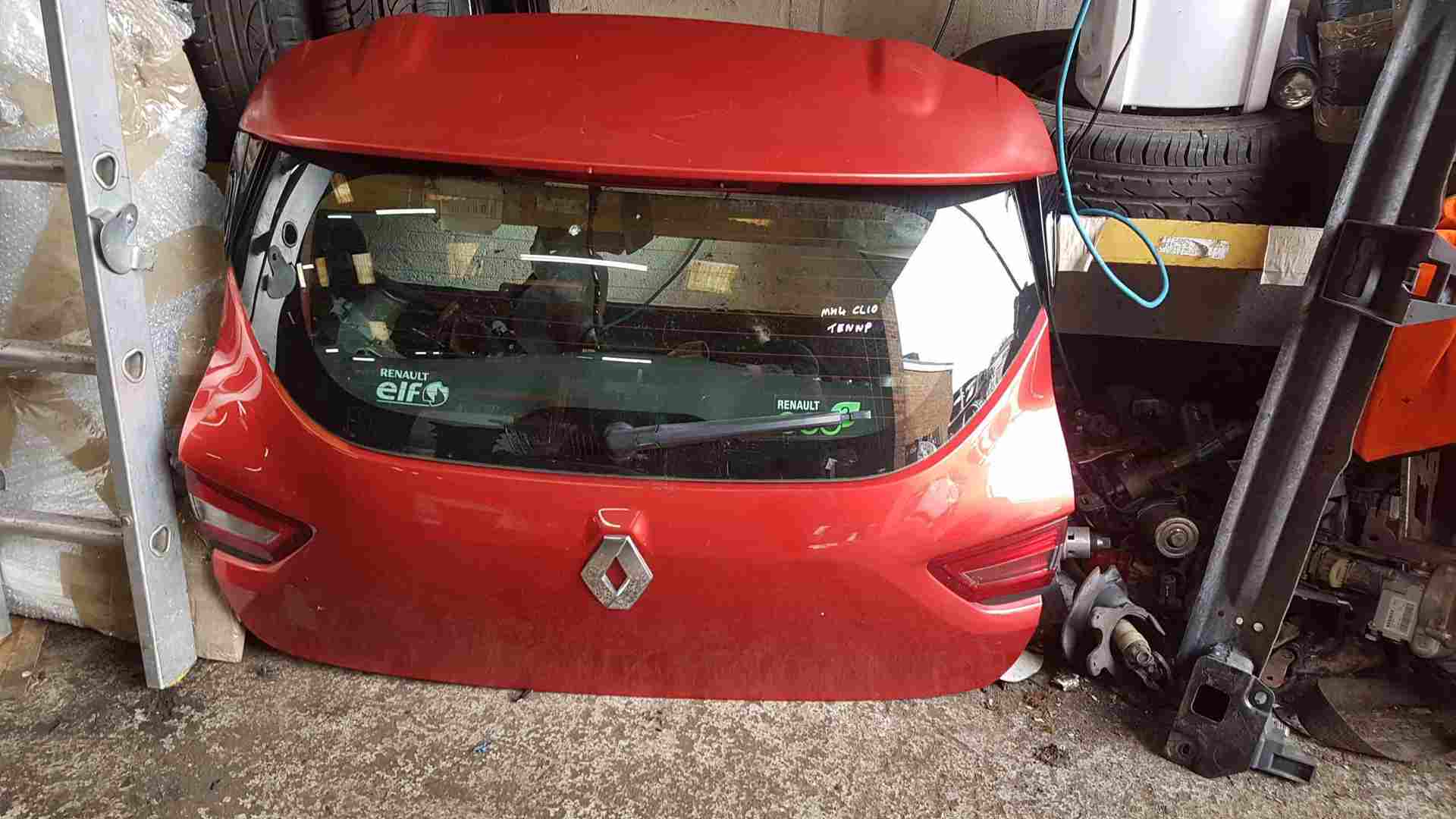 Thumb 5 Renault Clio MK4 2013-2019 Tailgate Boot Door RED Tennp