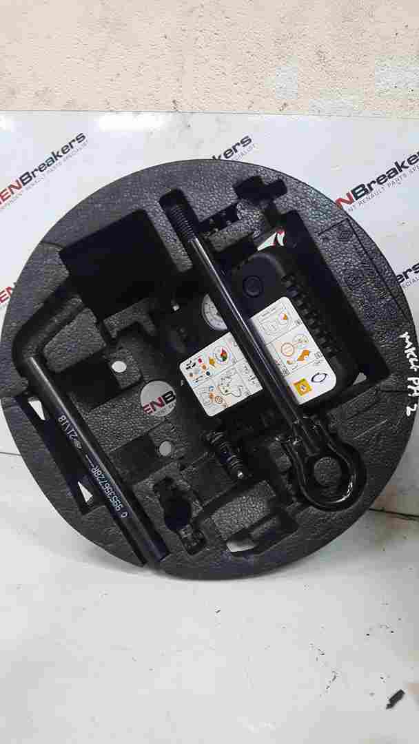 Renault Clio MK4 2013-2019 Tyre Pump TOW Eye Foam Holder 995955067R