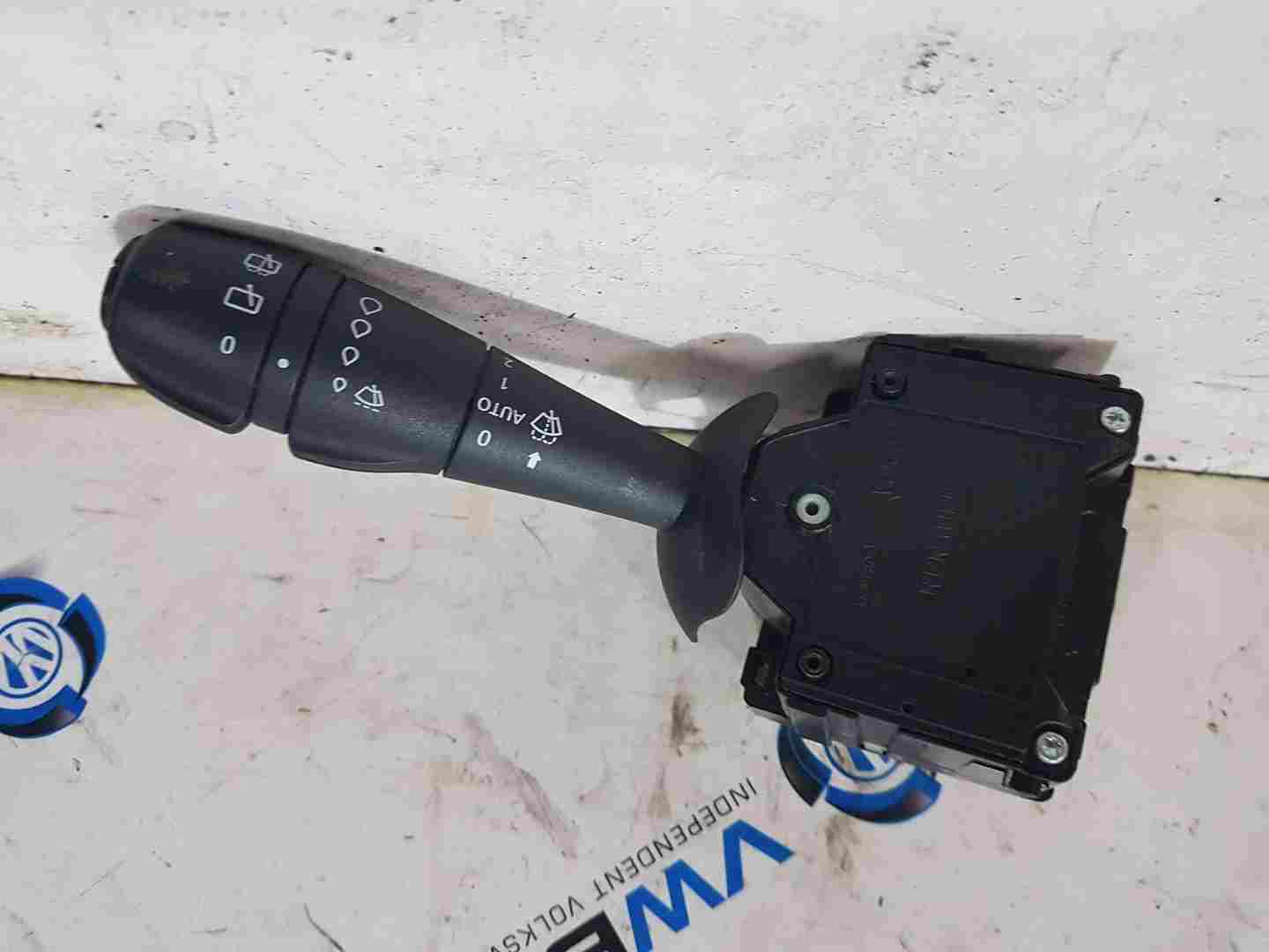 Thumb 5 Renault Clio MK4 2013-2019 Washer Wiper Stalk 255676085R