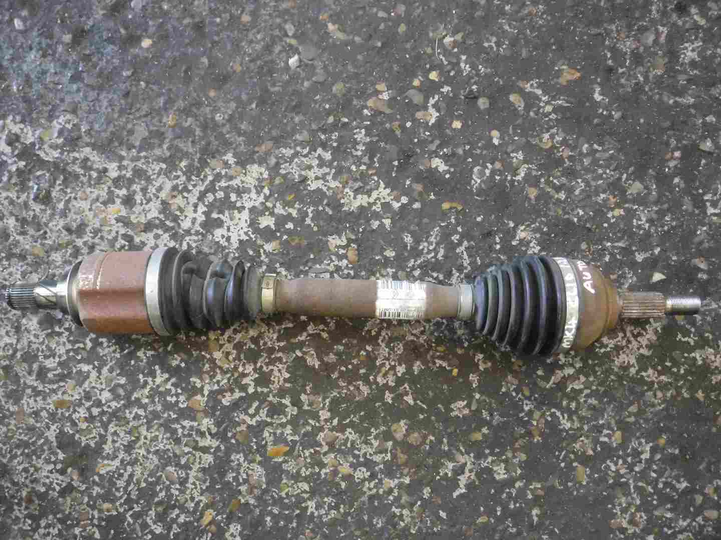 Renault Clio MK4 2014-2015 1.2 GT Turbo Passenger NSF Front Driveshaft