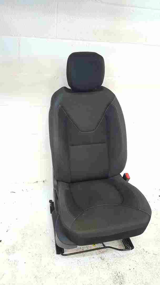 Renault Clio MK4 2016-2019 Drivers OSF Front Seat 