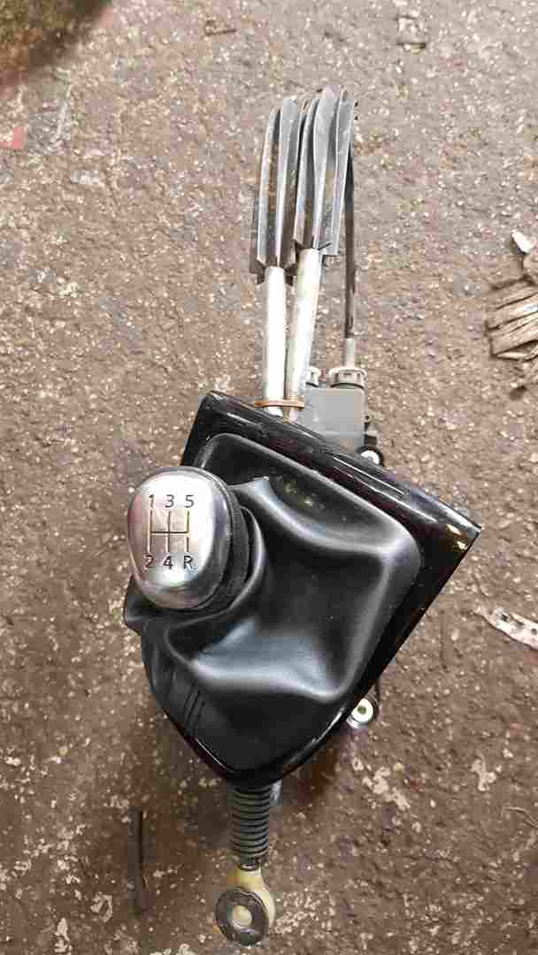 Renault Clio MK4 2016-2019 Gearstick Mechanism + Cables 349010873R