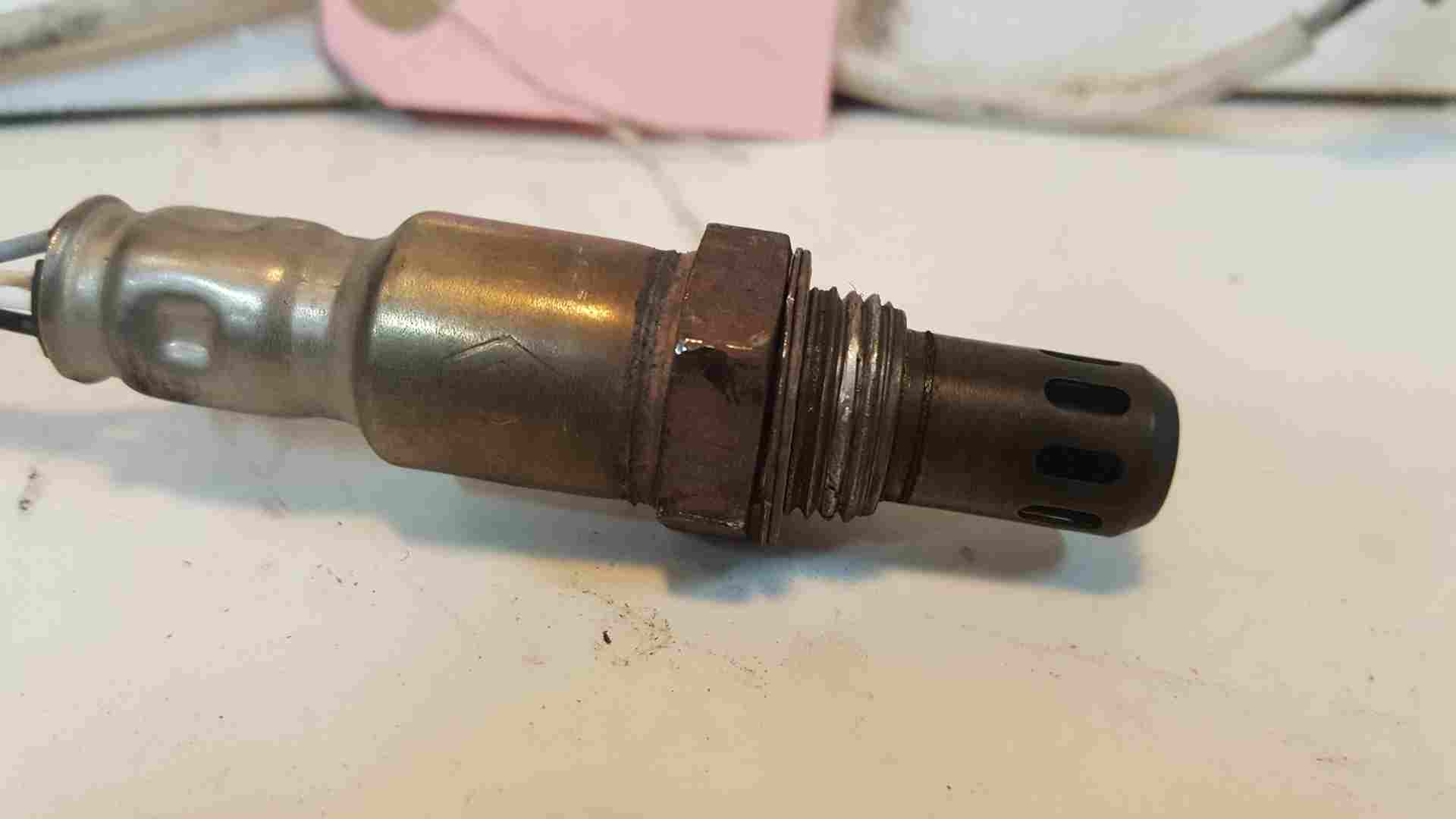 Thumb 3 Renault Clio MK4 2016-2019 LAMBDA OXYGEN SENSOR 8200495791 4PIN 