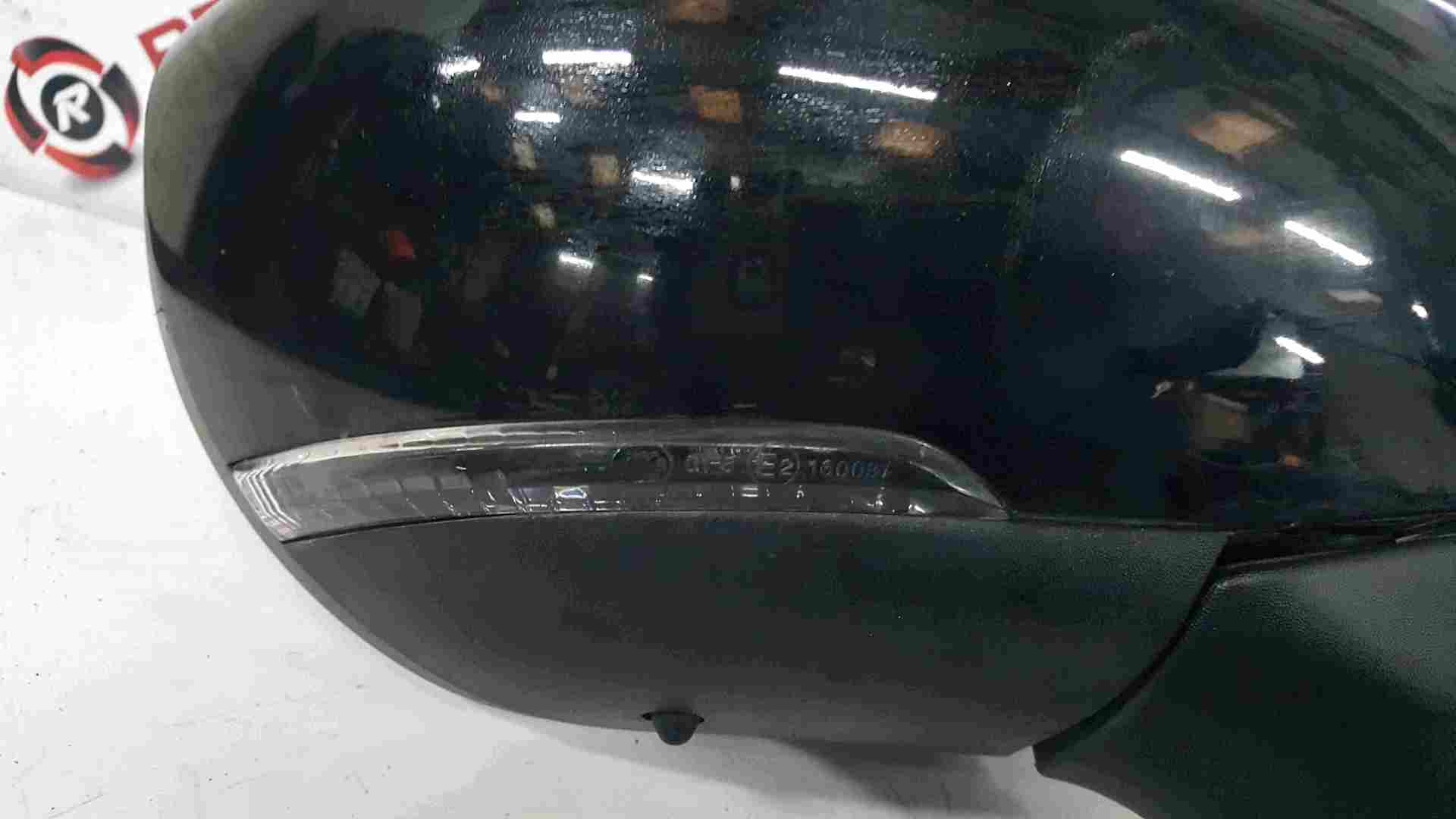 Thumb 4 Renault Clio MK4 2017-2018 Drivers OS Wing Mirror Black Folding 963019404R