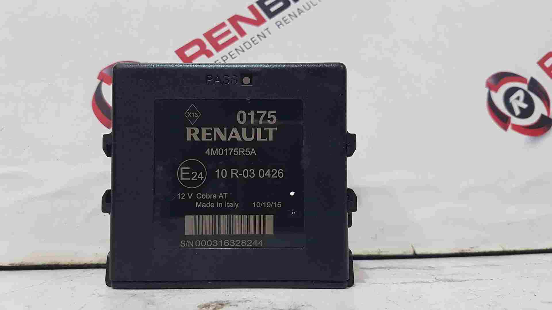 Thumb 2 Renault Clio MK4 2017-2019 Parking Assistance Module PDC 4M0175r5a