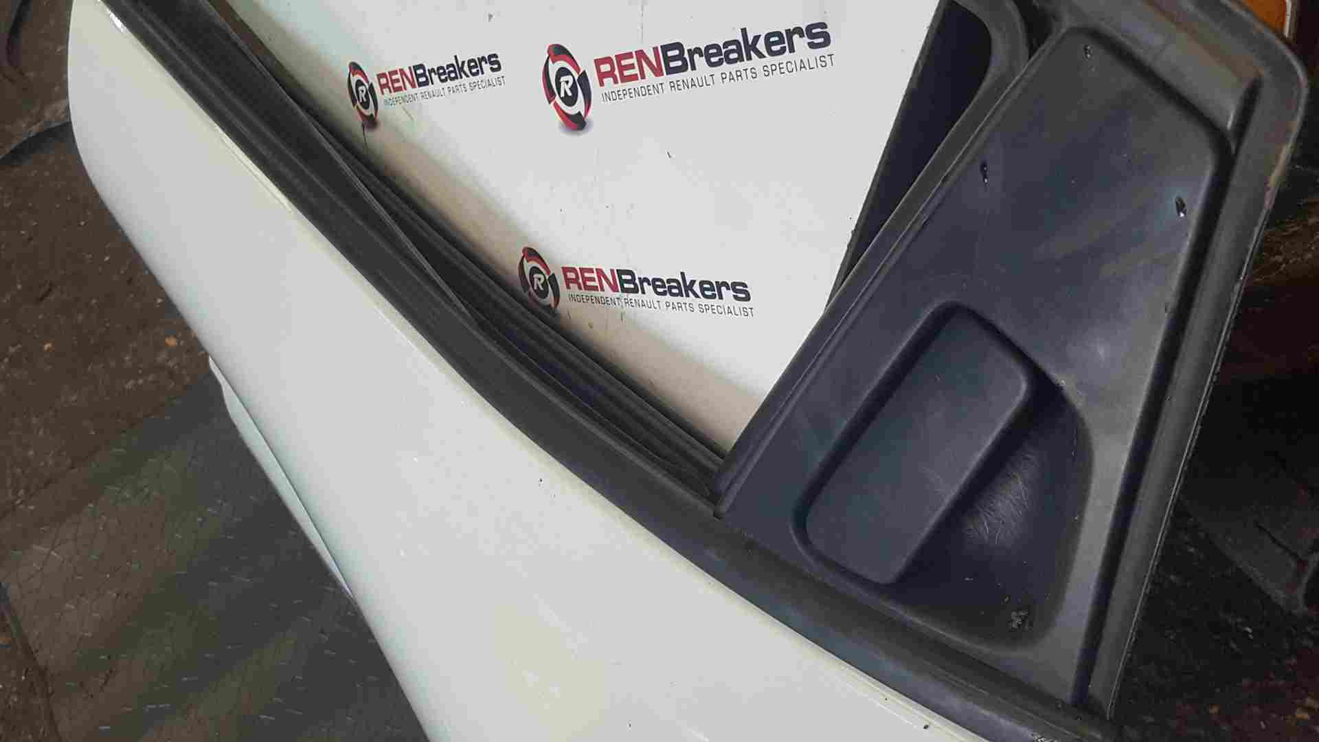 Thumb 3 Renault Clio MK4 GT 2013-2018 Passenger NSR Rear Door White 369 White Trim