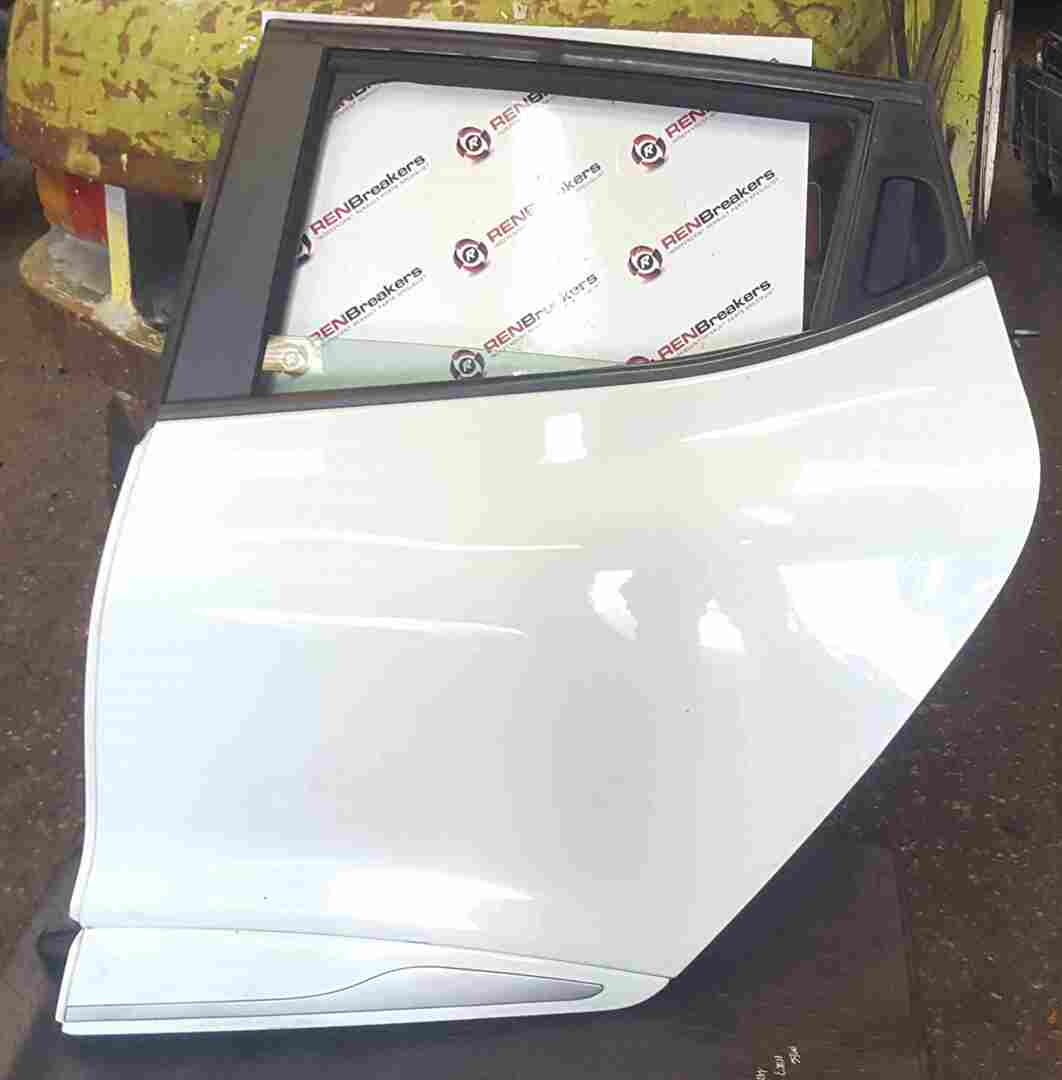 Renault Clio MK4 GT 2013-2018 Passenger NSR Rear Door White 369 White Trim