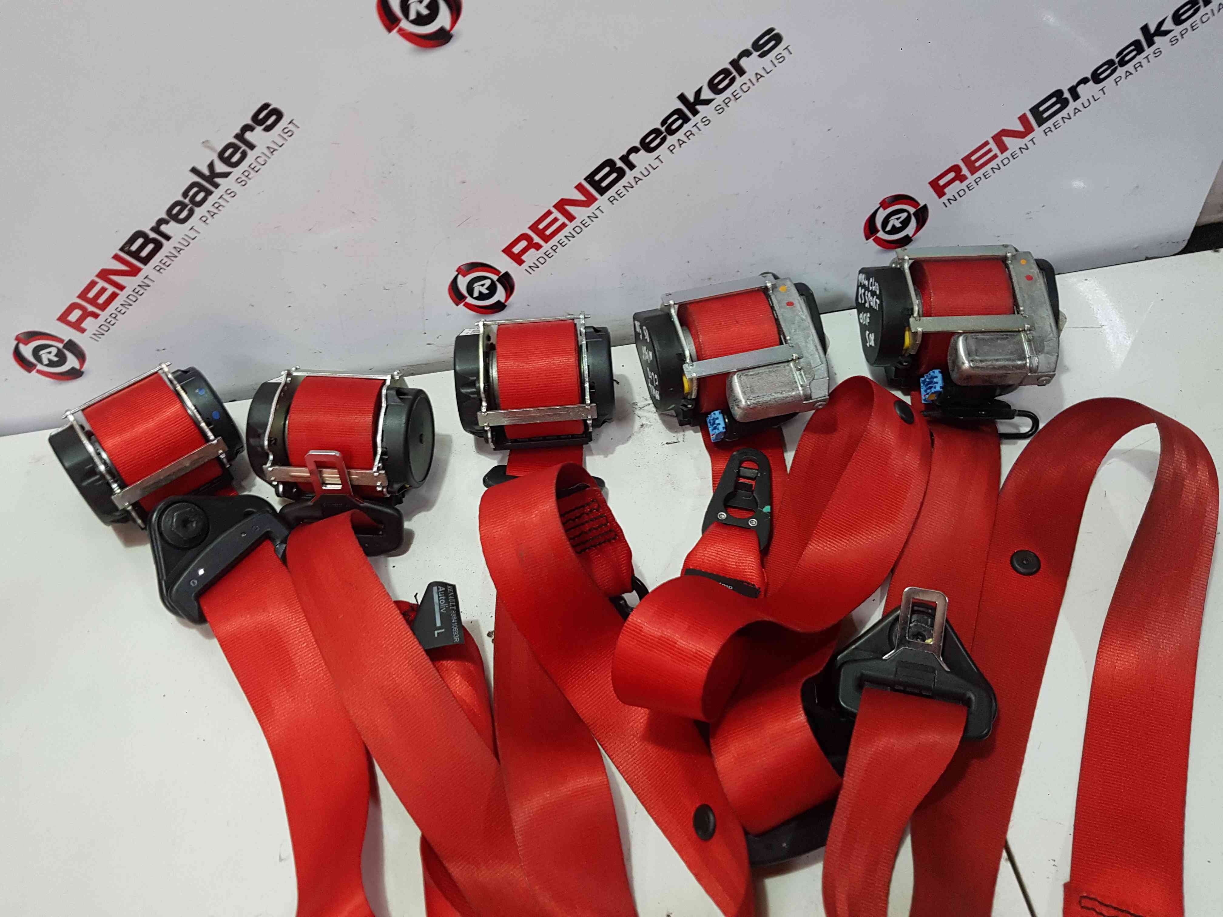 Thumb 8 Renault Clio MK4 Rs Sport 2013-2016 RED Seat Belts Driver Passenger Front Rear