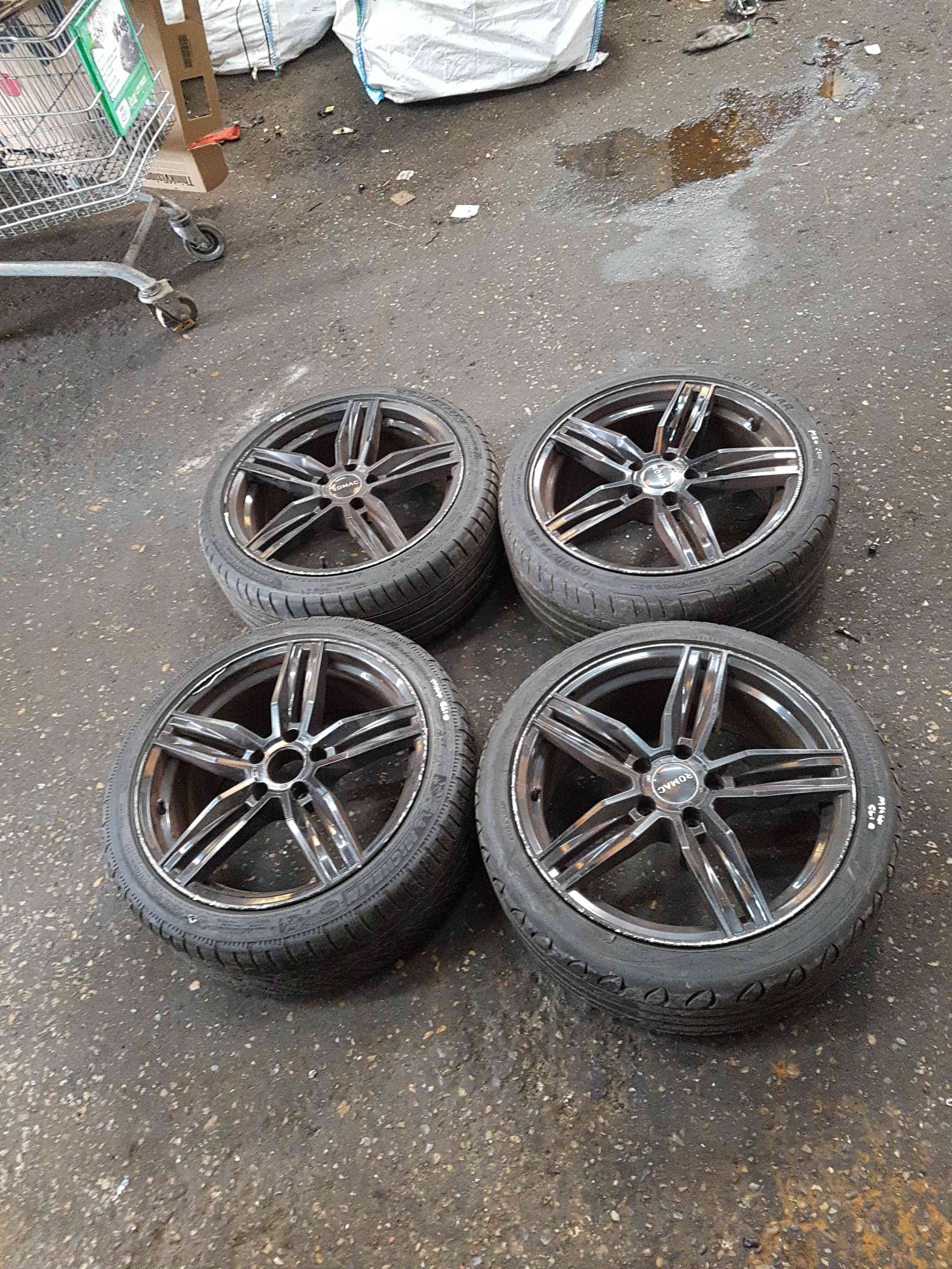 Thumb 2 Renault Clio MK4 Rs Sport 2013-2016 Romac Alloy Wheels SET X4 5 Stud 18Inch 2/5