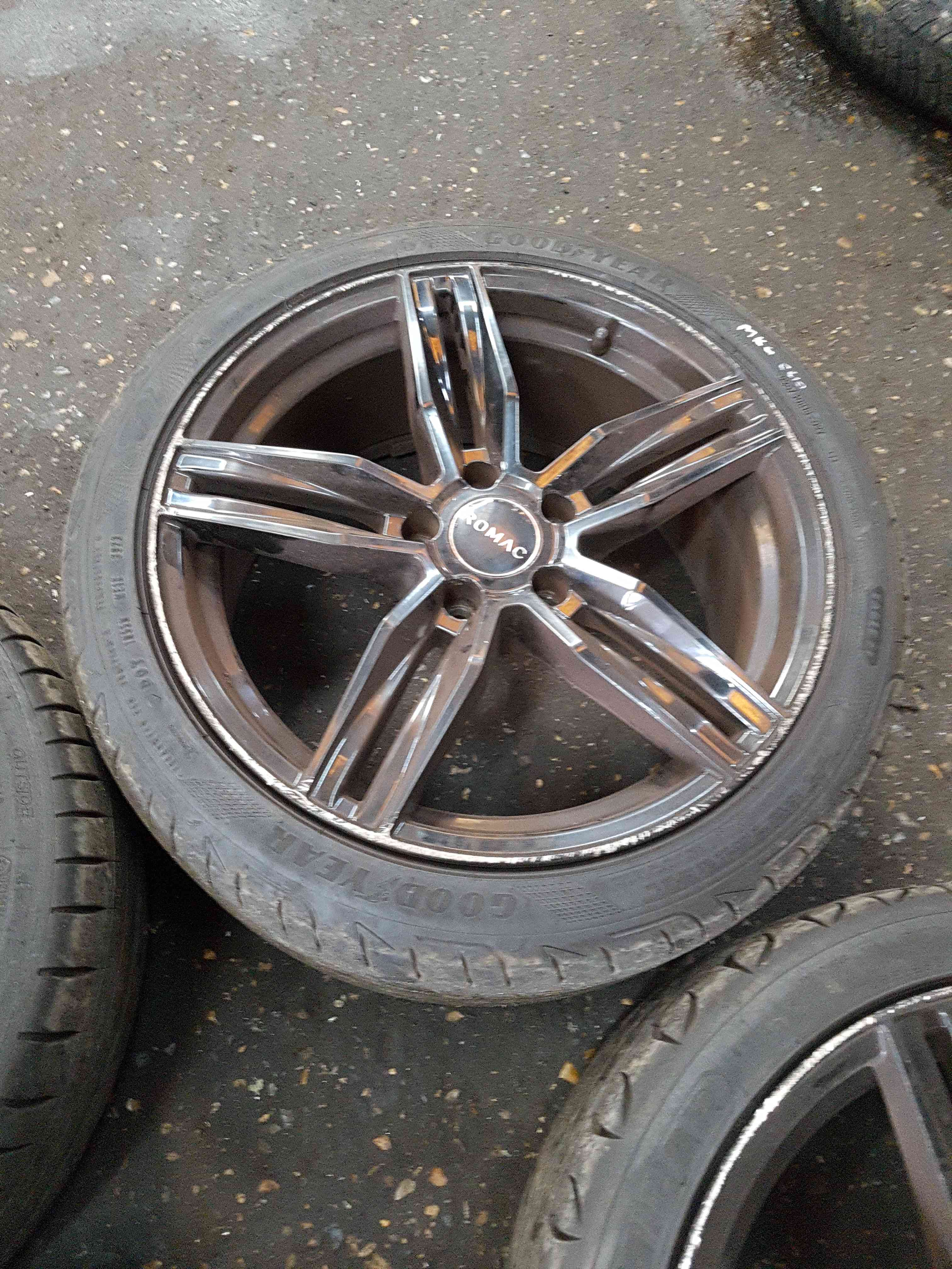 Thumb 9 Renault Clio MK4 Rs Sport 2013-2016 Romac Alloy Wheels SET X4 5 Stud 18Inch 2/5