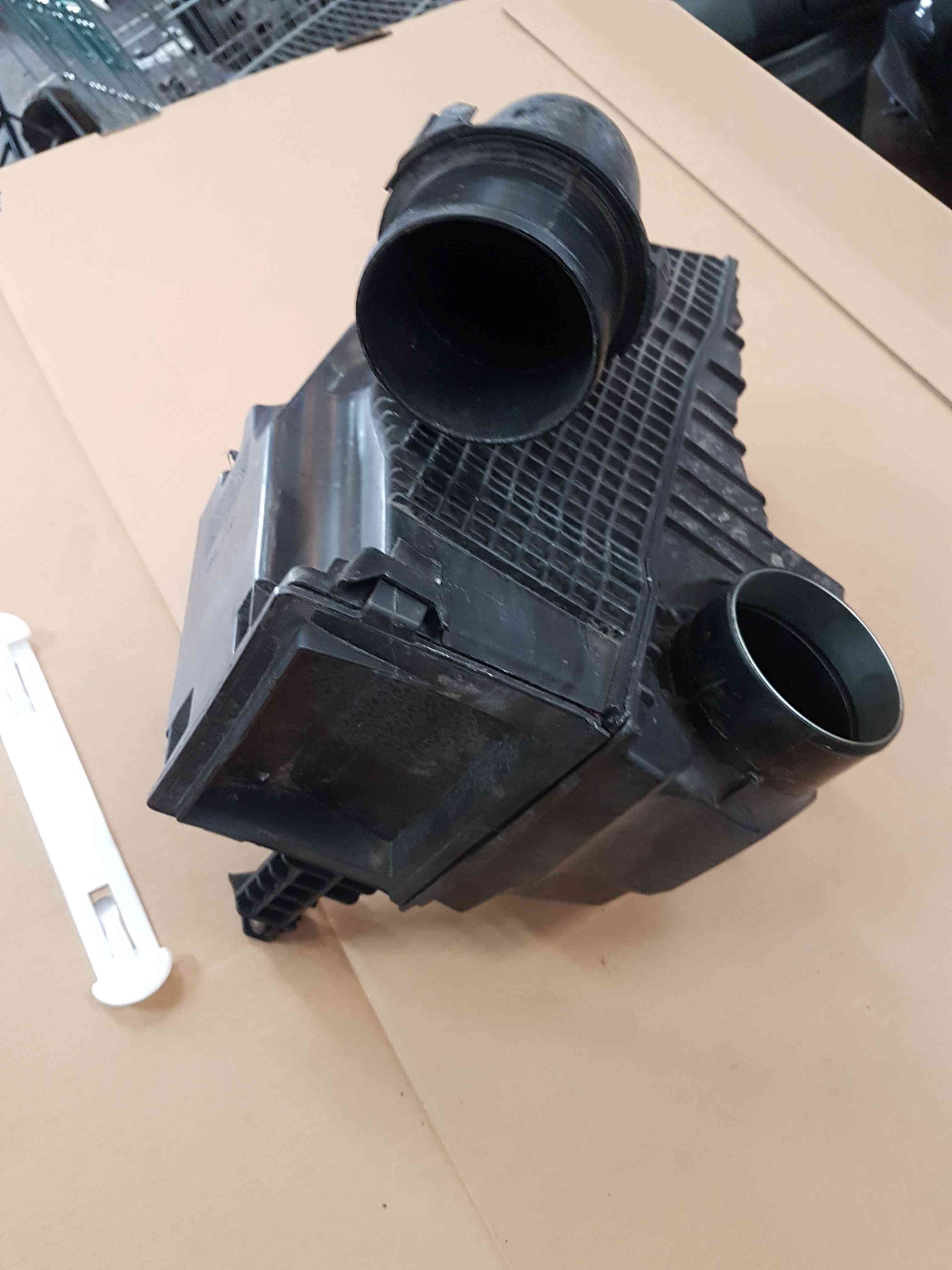 Thumb 5 Renault Clio MK4 Rs Sport 220 2013-2016 1.6 Petrol Airbox Filter Housing