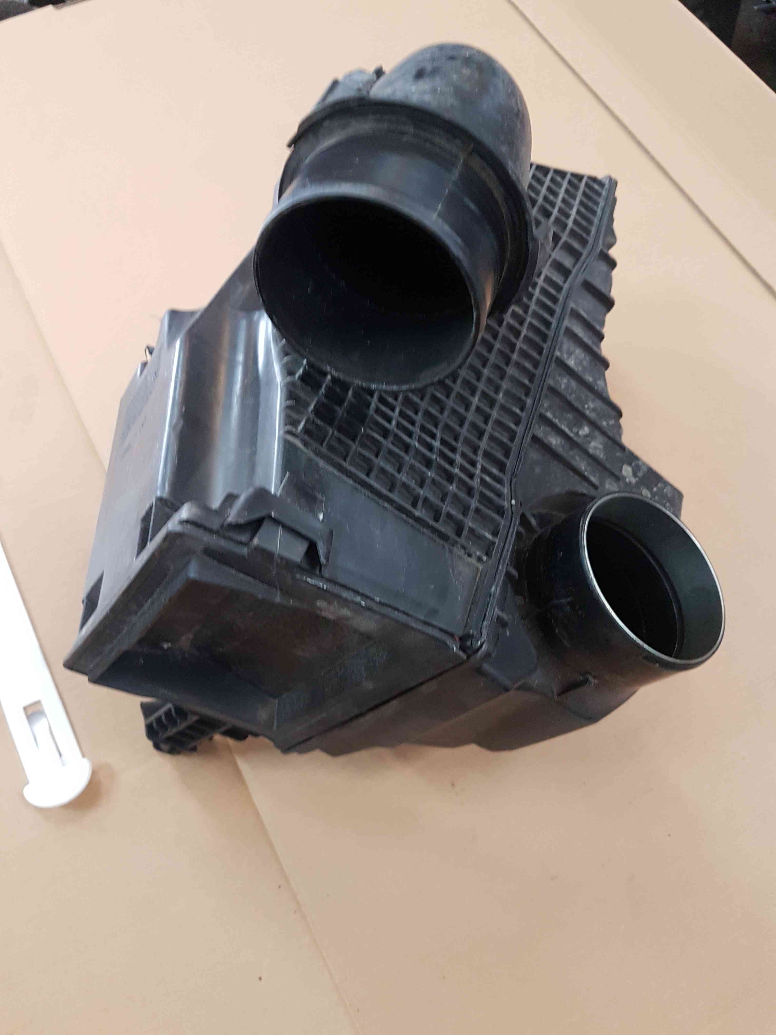 Thumb 6 Renault Clio MK4 Rs Sport 220 2013-2016 1.6 Petrol Airbox Filter Housing