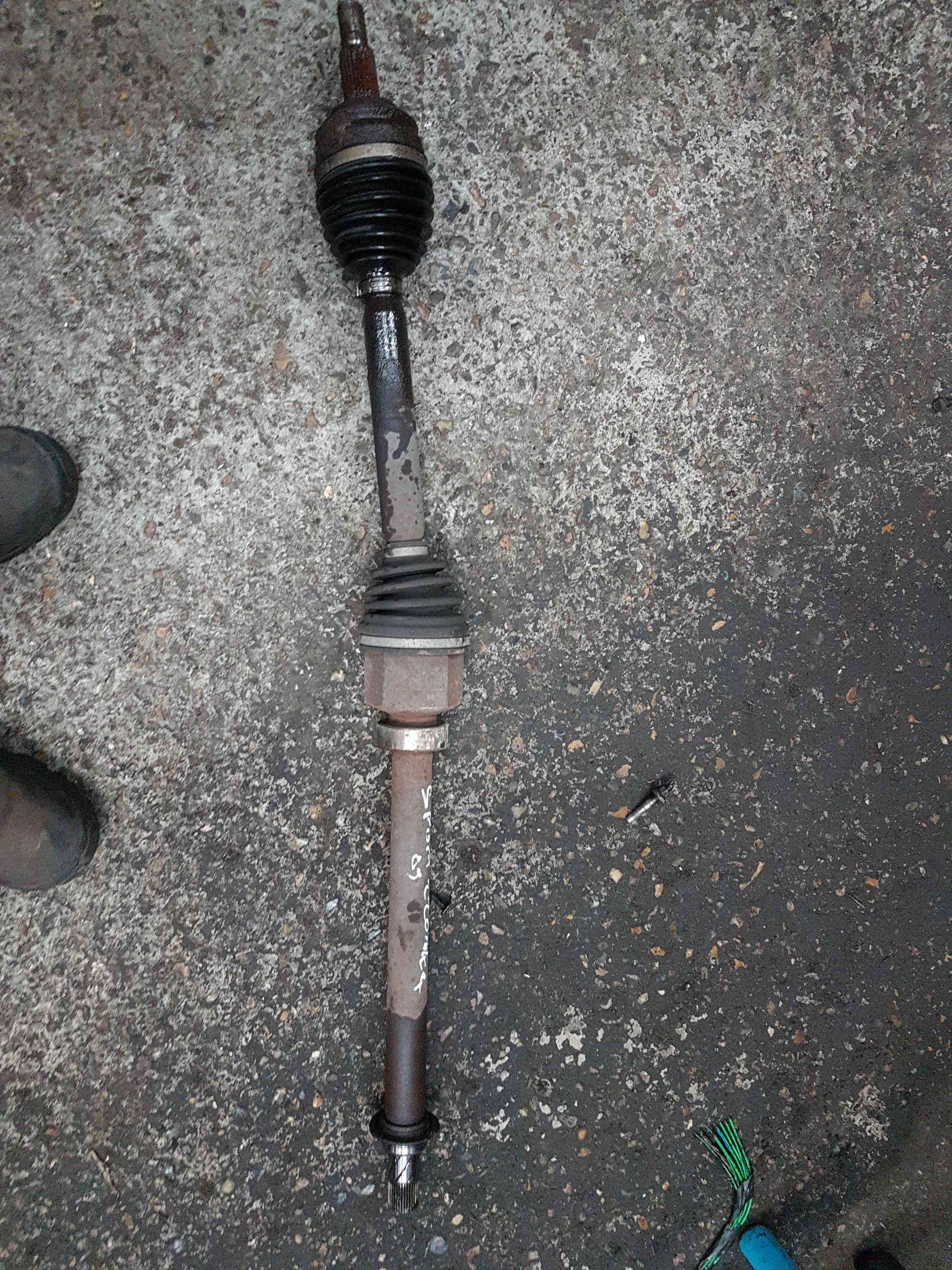 Thumb 6 Renault Clio MK4 Rs Sport 220 2013-2016 1.6 Petrol Drivers OSF Front Driveshaft