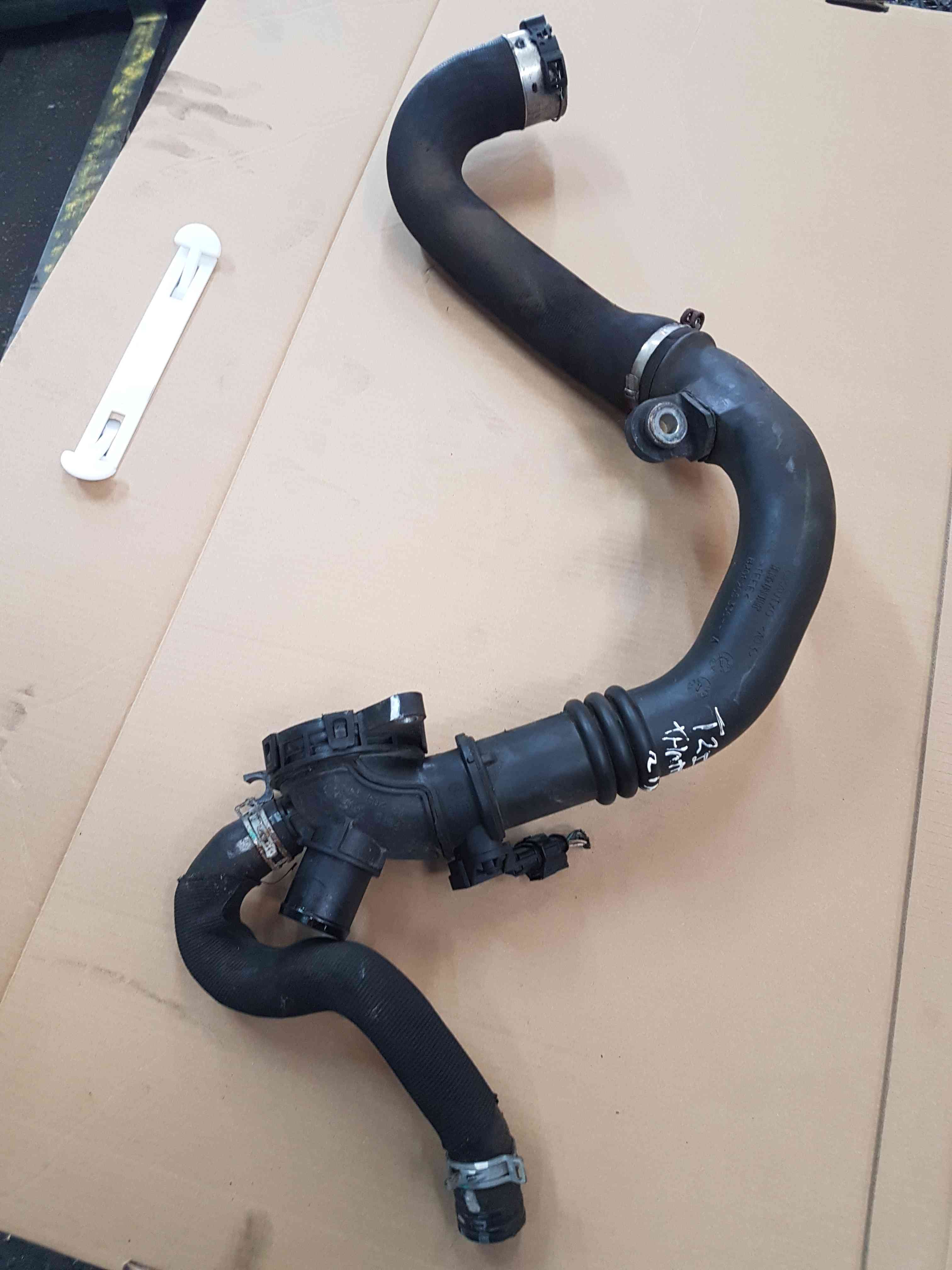 Thumb 2 Renault Clio MK4 Rs Sport 220 2013-2016 1.6 Petrol Throttle To Intercooler Pipe