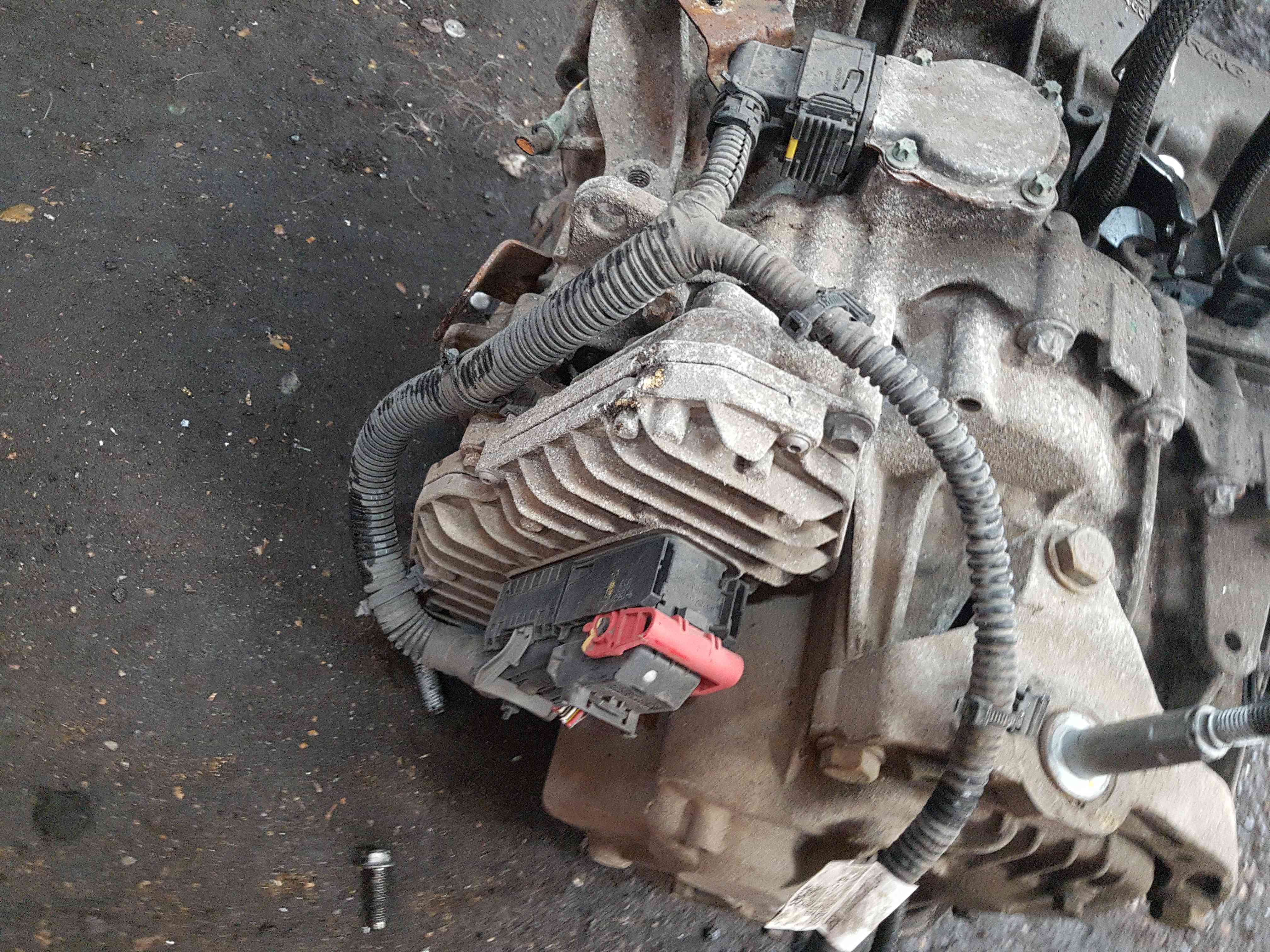 Thumb 5 Renault Clio MK4 Rs Sport 220 2013-2016 Automatic Gearbox DC4 004 SPARES