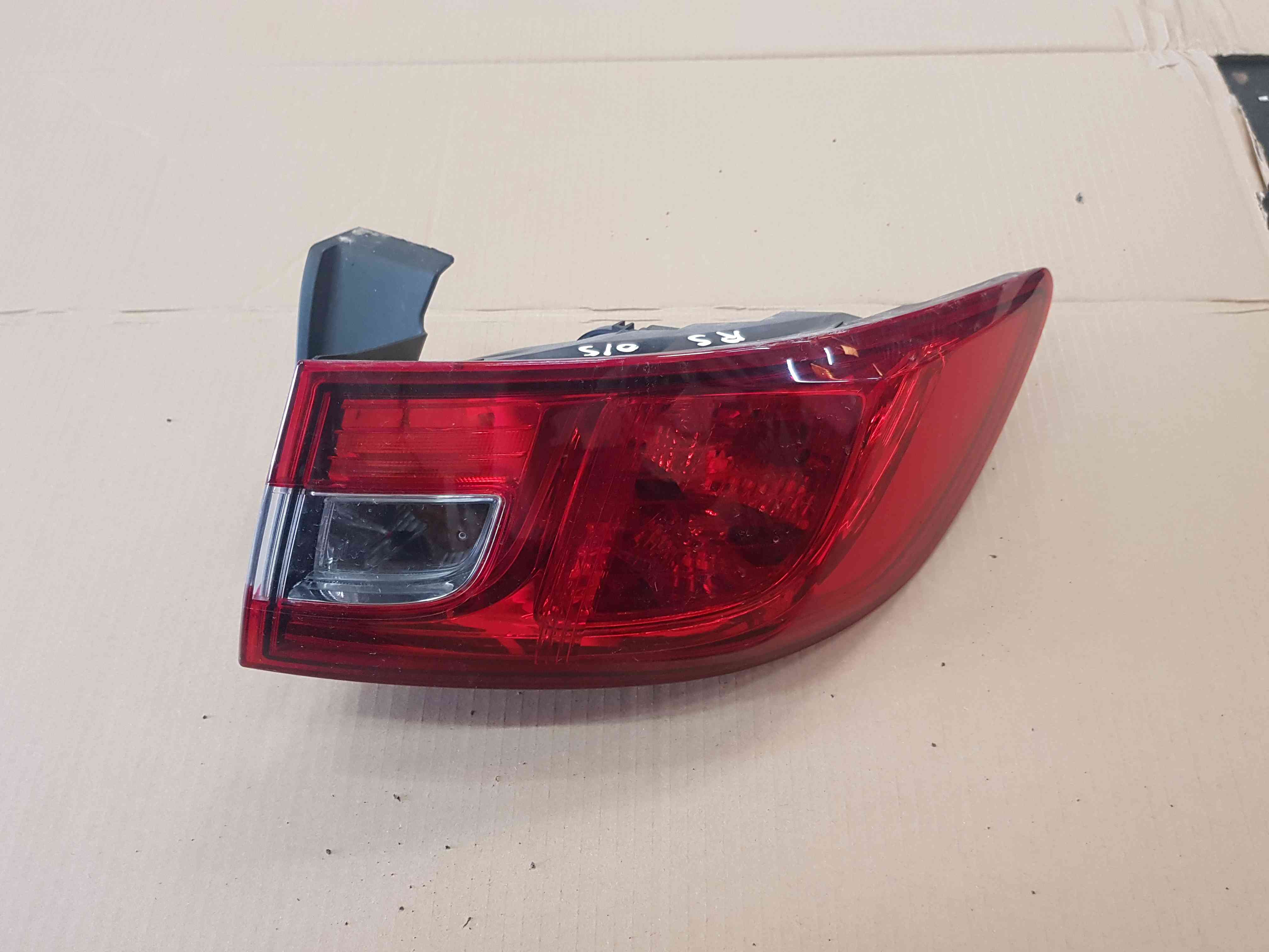 Thumb 2 Renault Clio MK4 Rs Sport 220 2013-2016 Drivers OSR Rear Light