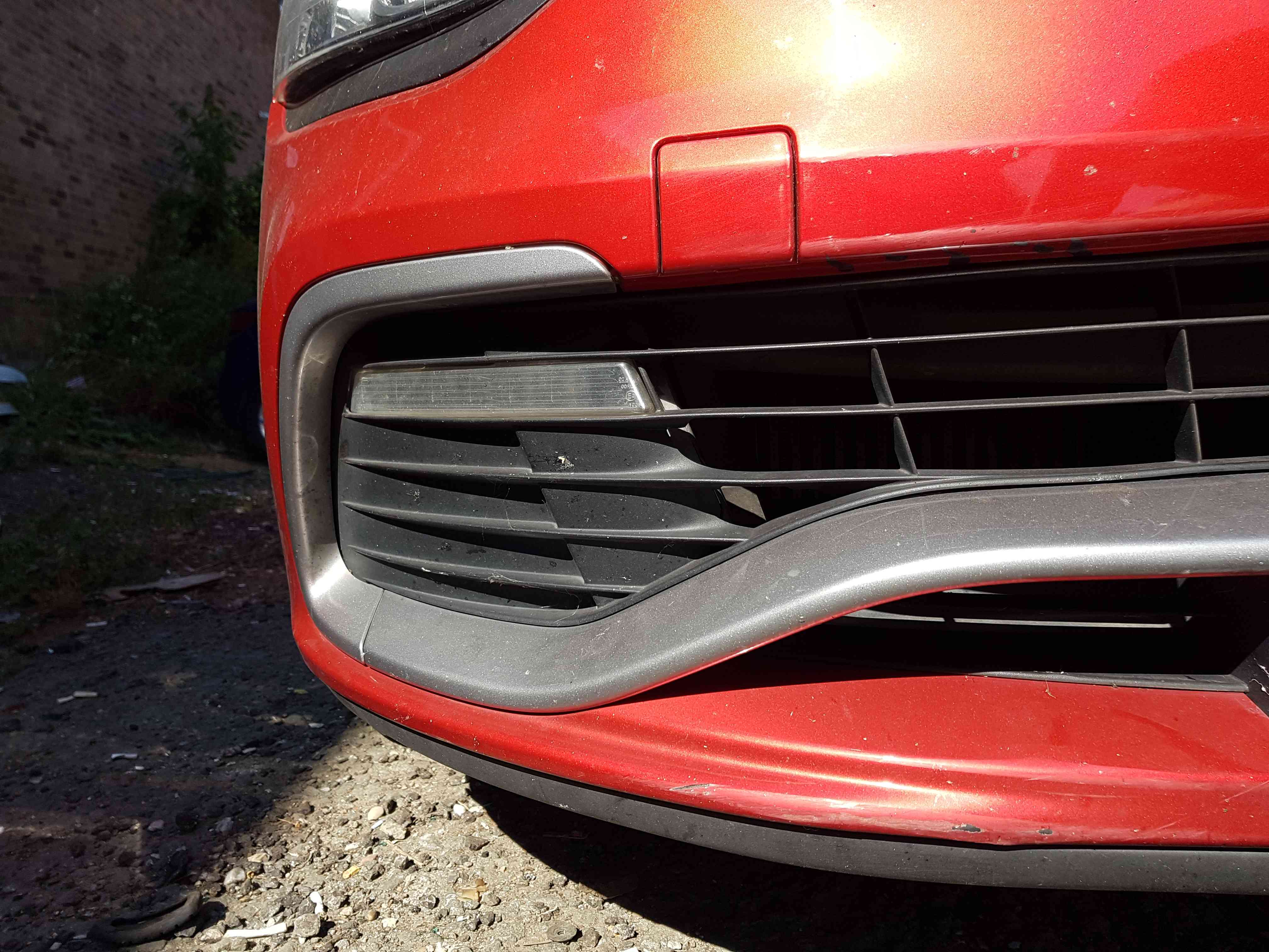 Thumb 9 Renault Clio MK4 Rs Sport 220 2013-2016 Front bumper damaged spares repair TENNP