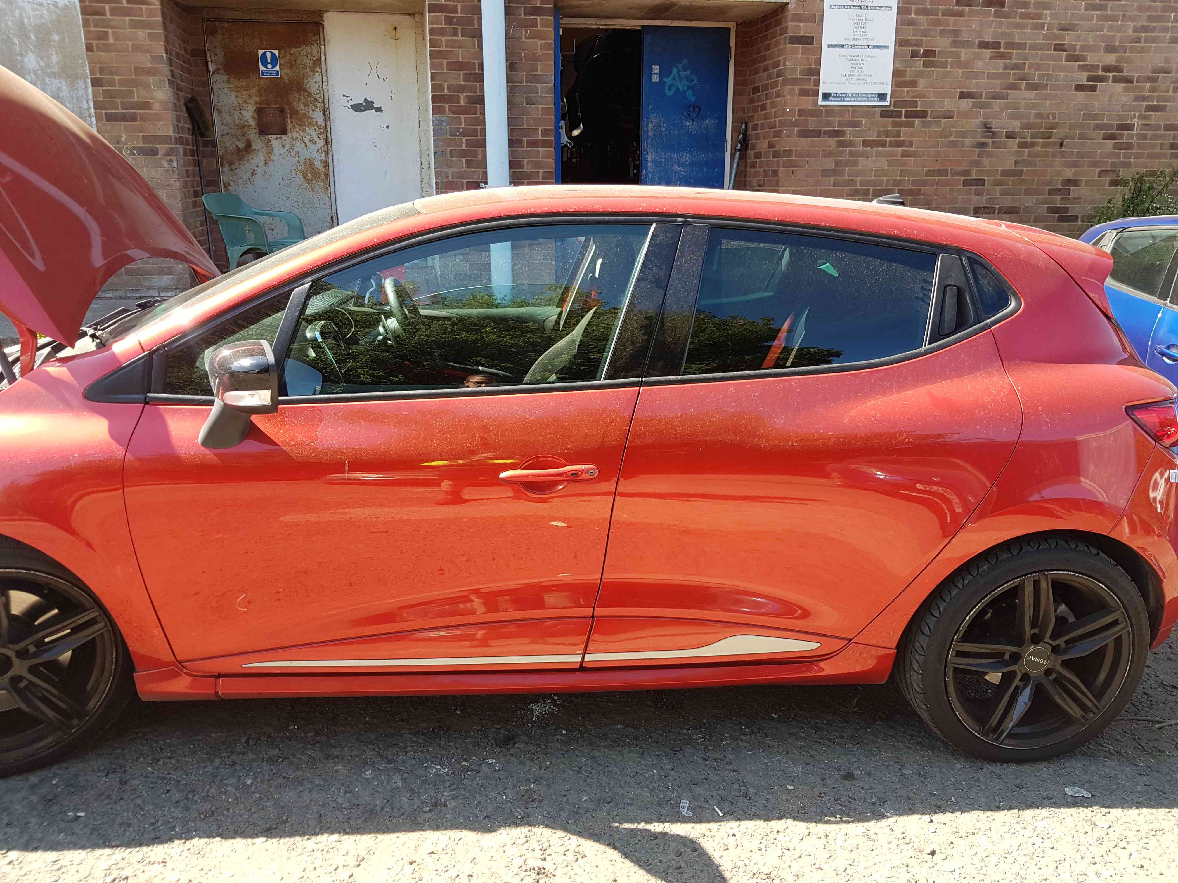 Thumb 3 Renault Clio MK4 Rs Sport 220 2013-2016 Passenger NSF Front Door RED Tennp