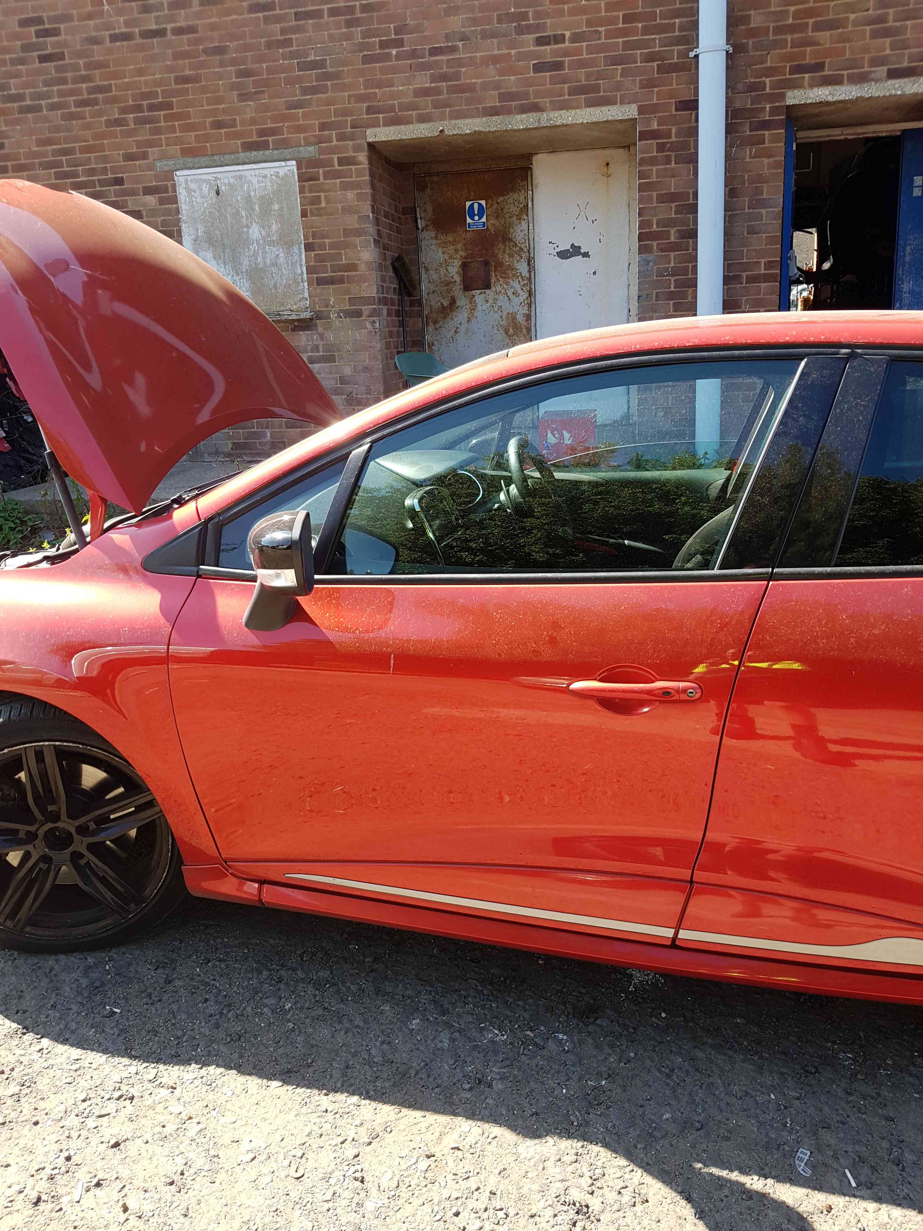 Thumb 8 Renault Clio MK4 Rs Sport 220 2013-2016 Passenger NSF Front Door RED Tennp