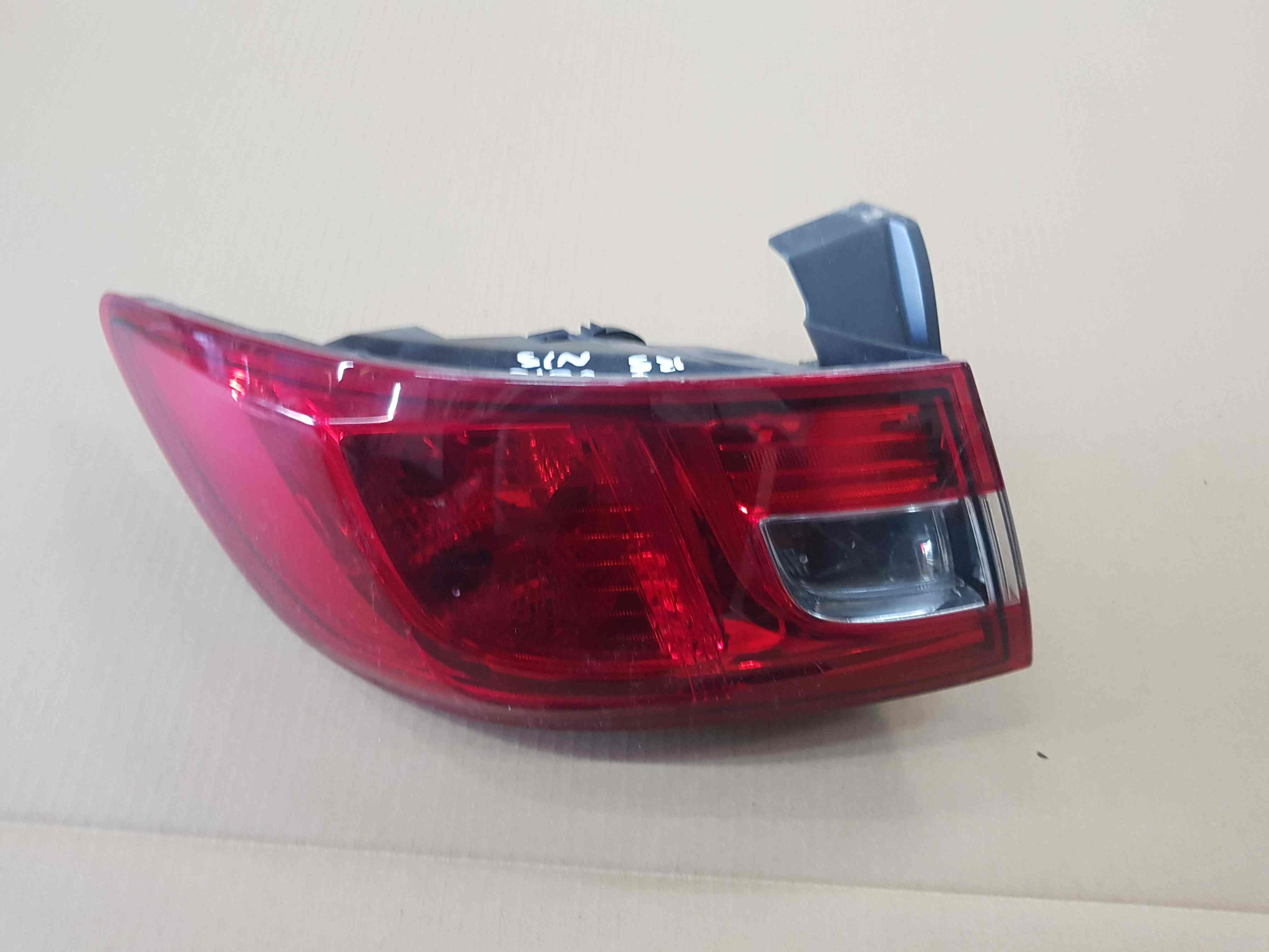 Thumb 2 Renault Clio MK4 Rs Sport 220 2013-2016 Passenger NSR Rear Light