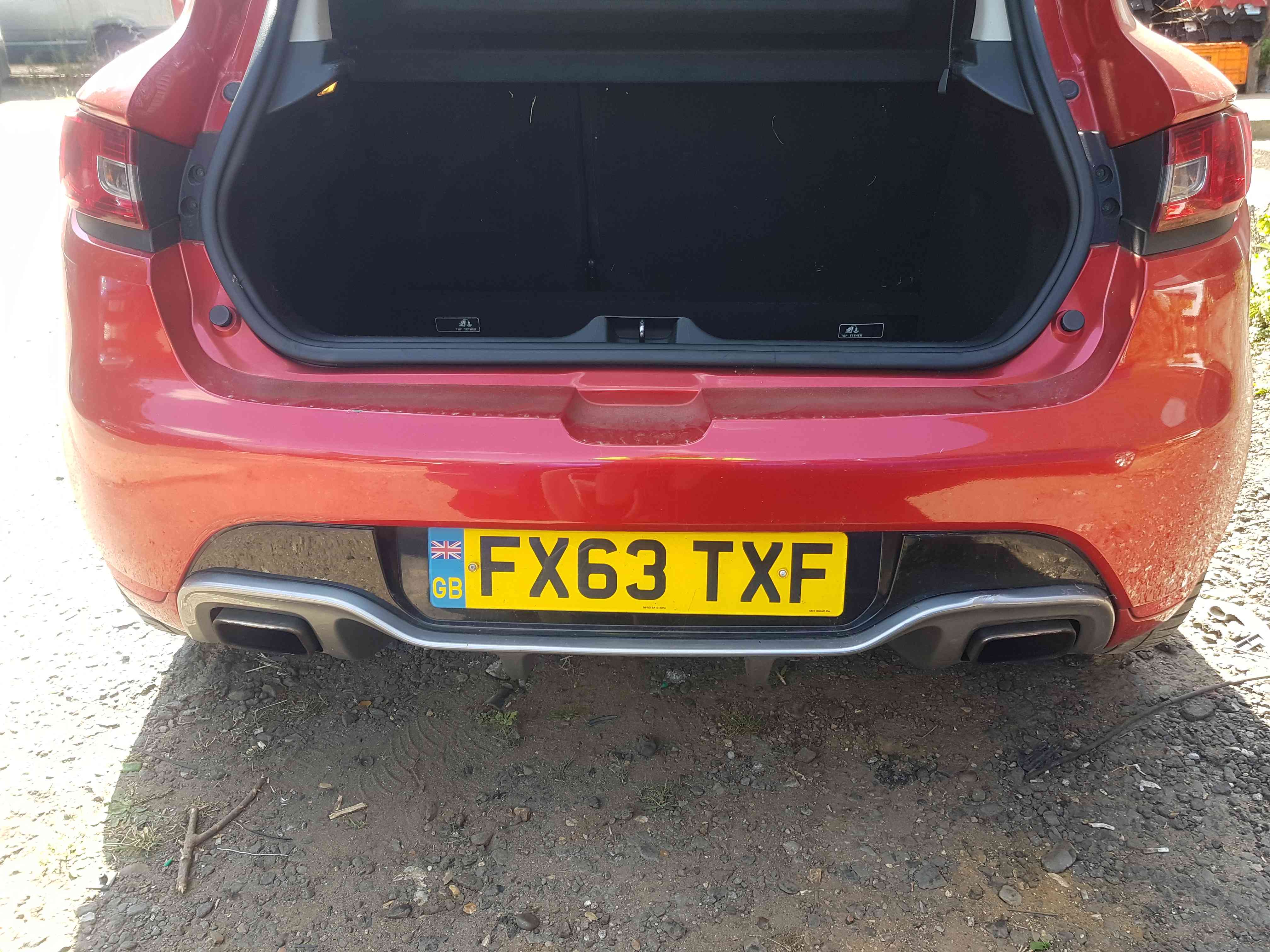 Thumb 2 Renault Clio MK4 Rs Sport 220 2013-2016 Rear Bumper + Defuser Tennp Some Damage