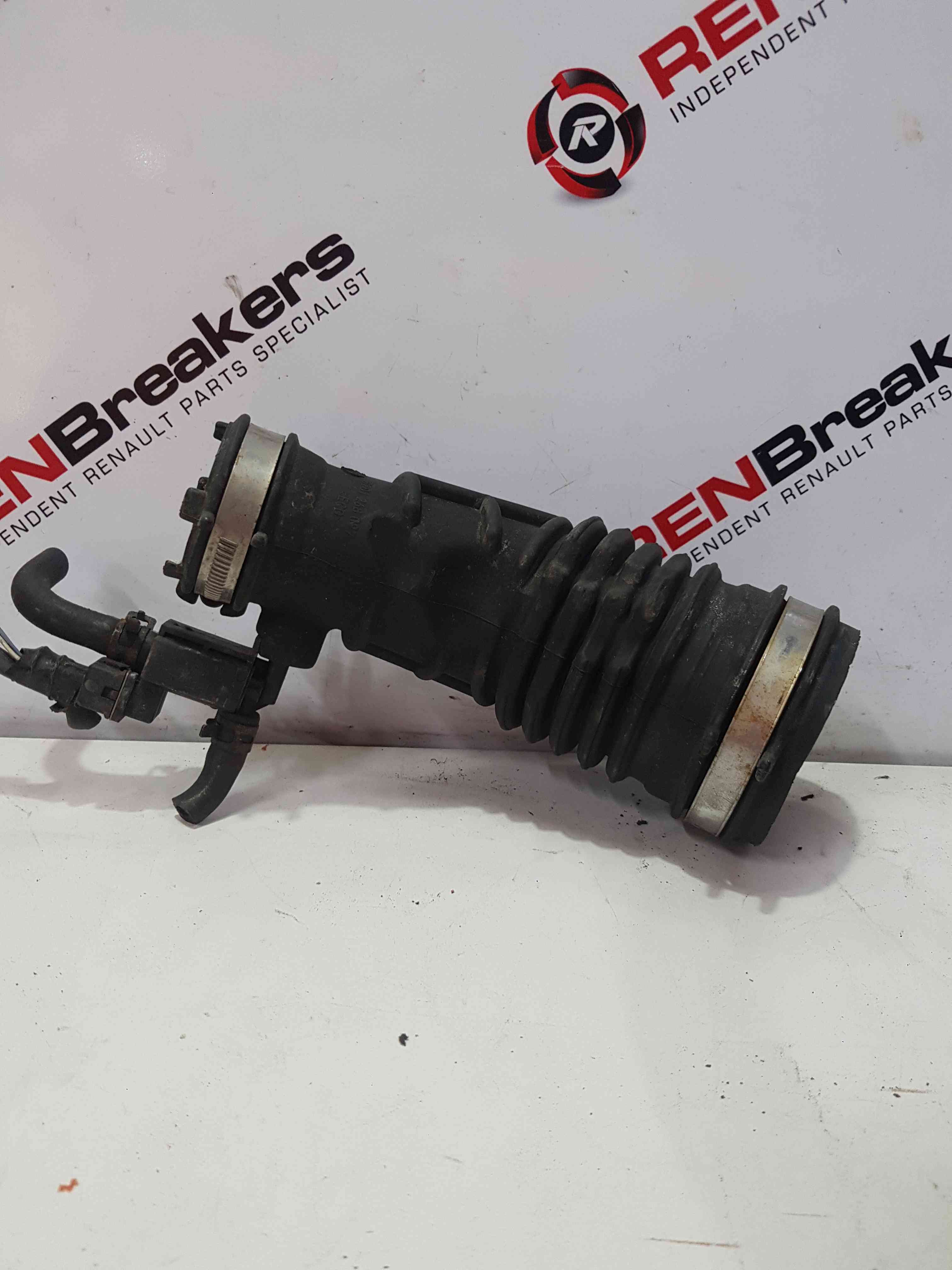 Thumb 2 Renault Clio MK4 Sport Rs 200 2013-2019 1.6 M5M400 AIR Filter Intake Hose Pipe 