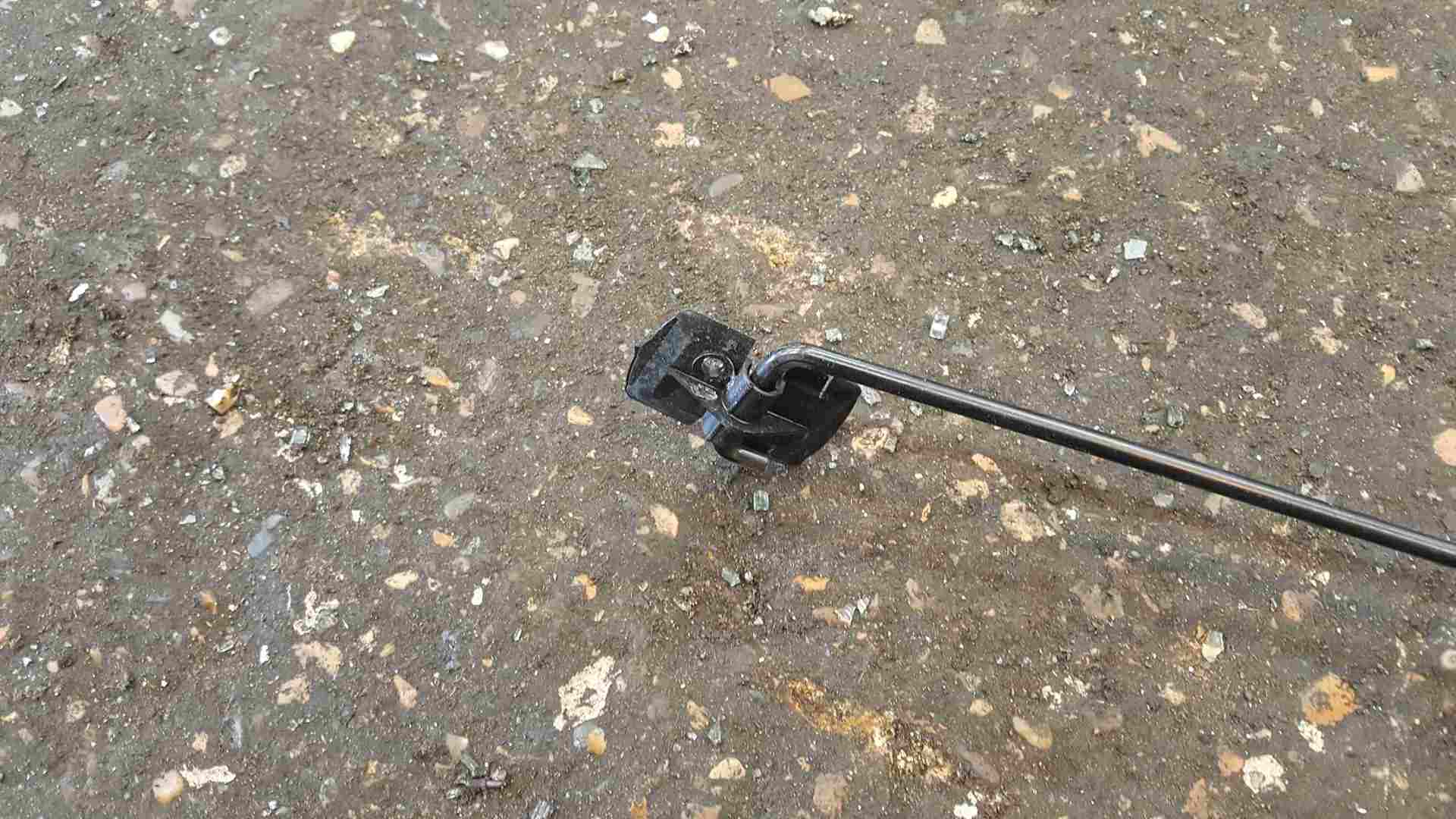 Thumb 3 Renault Clio MK5 2019-2012 Bonnet Stay Pole
