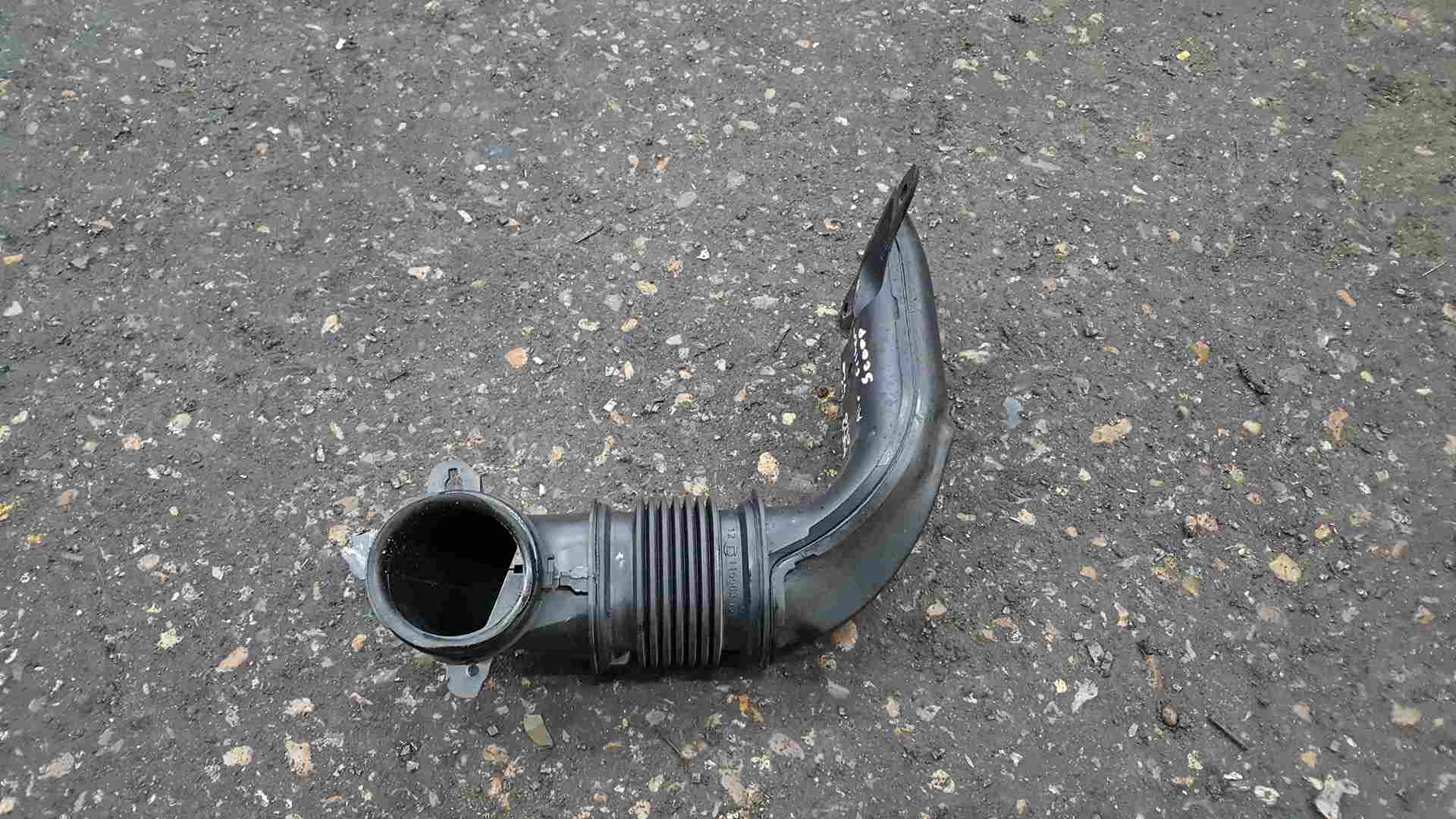 Thumb 8 Renault Clio MK5 2019-2021 1.3 TCe Air Intake Hose Pipe 165554991R