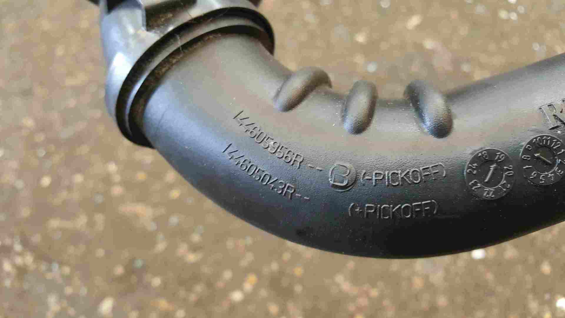 Renault Clio MK5 2019-2021 1.3 TCe Intercooler To Turbo Pipe 144605956R