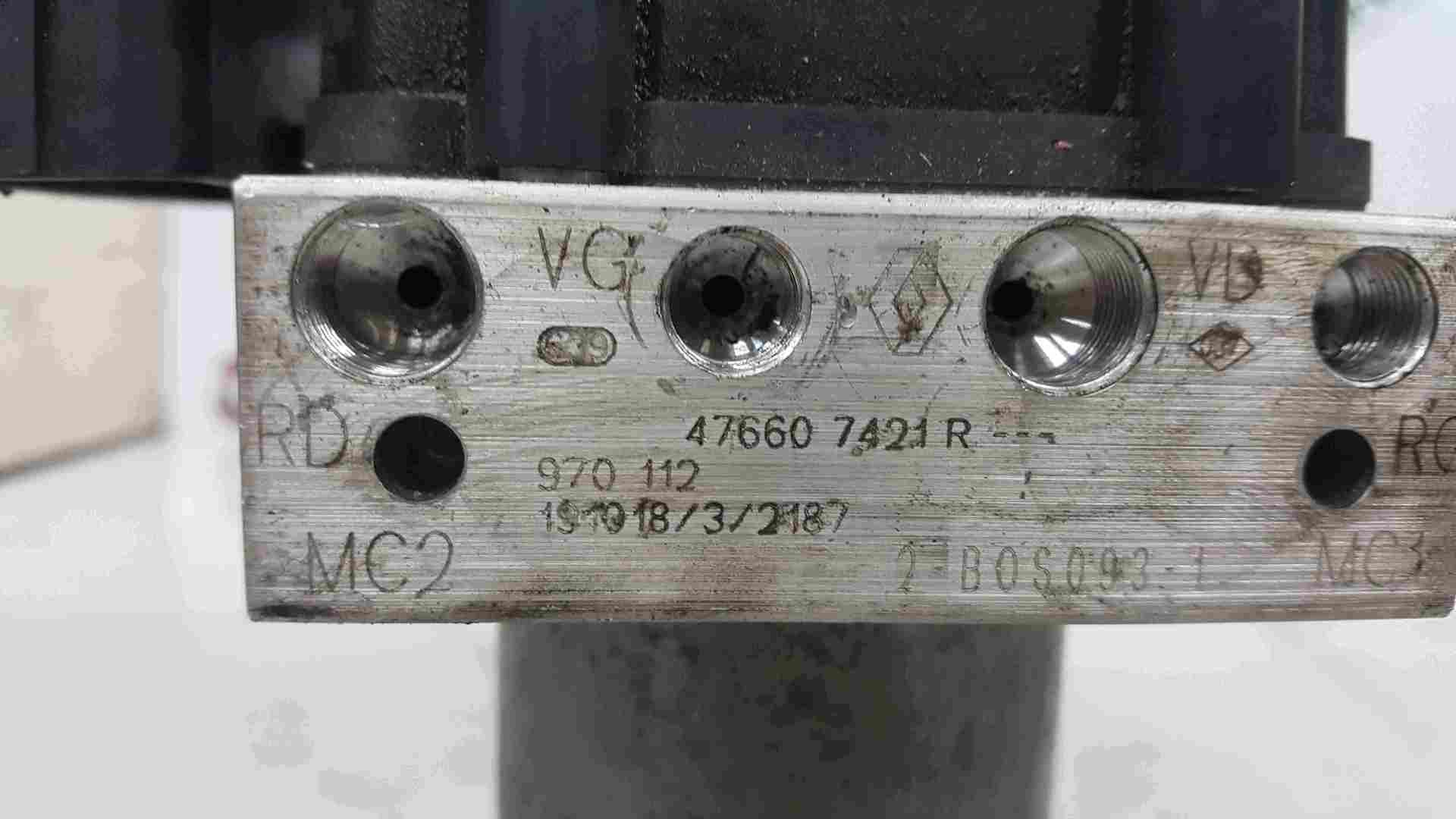 Thumb 3 Renault Clio MK5 2019-2021 ABS Pump Unit 476607421R
