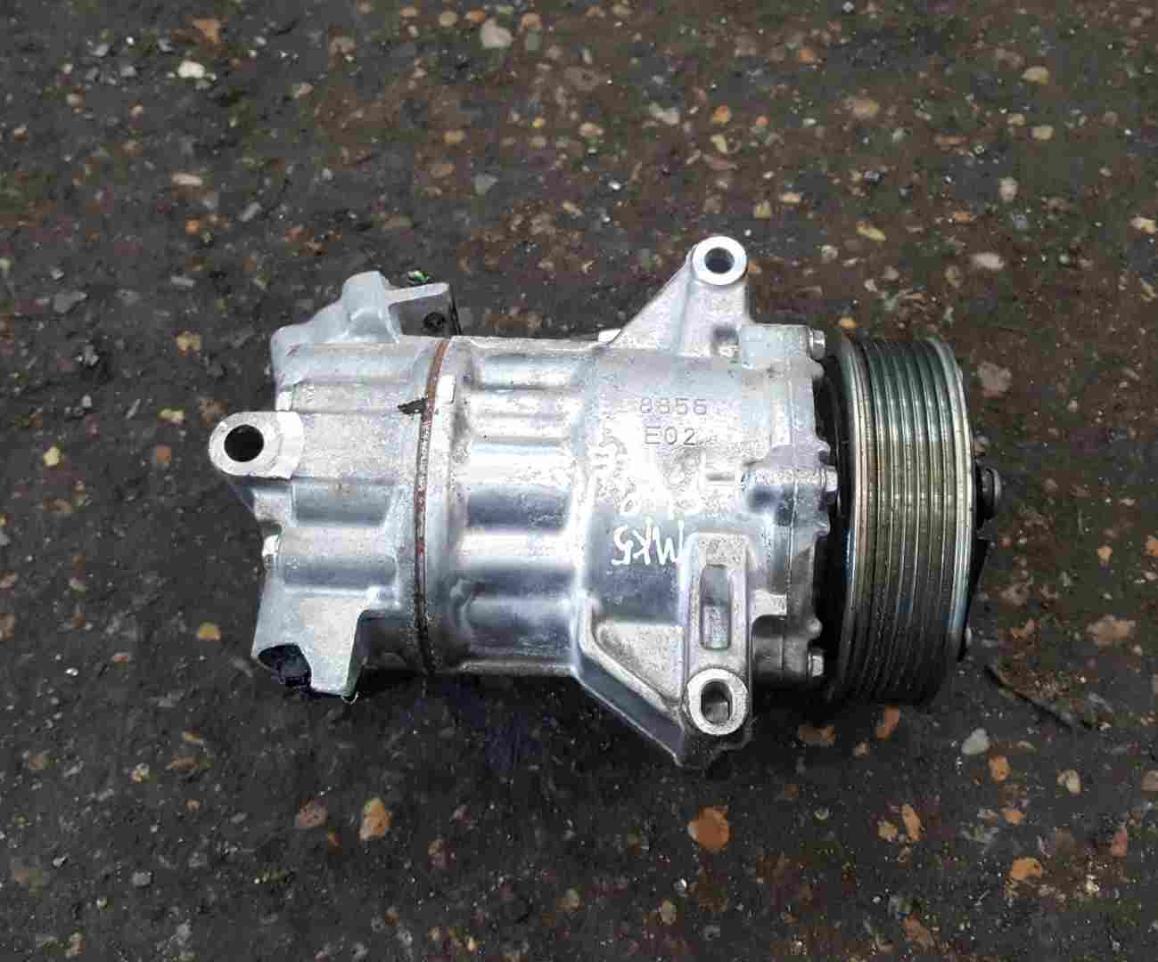 Thumb 4 Renault Clio MK5   Captur 2019-2021 Aircon Compressor Unit 926005450R