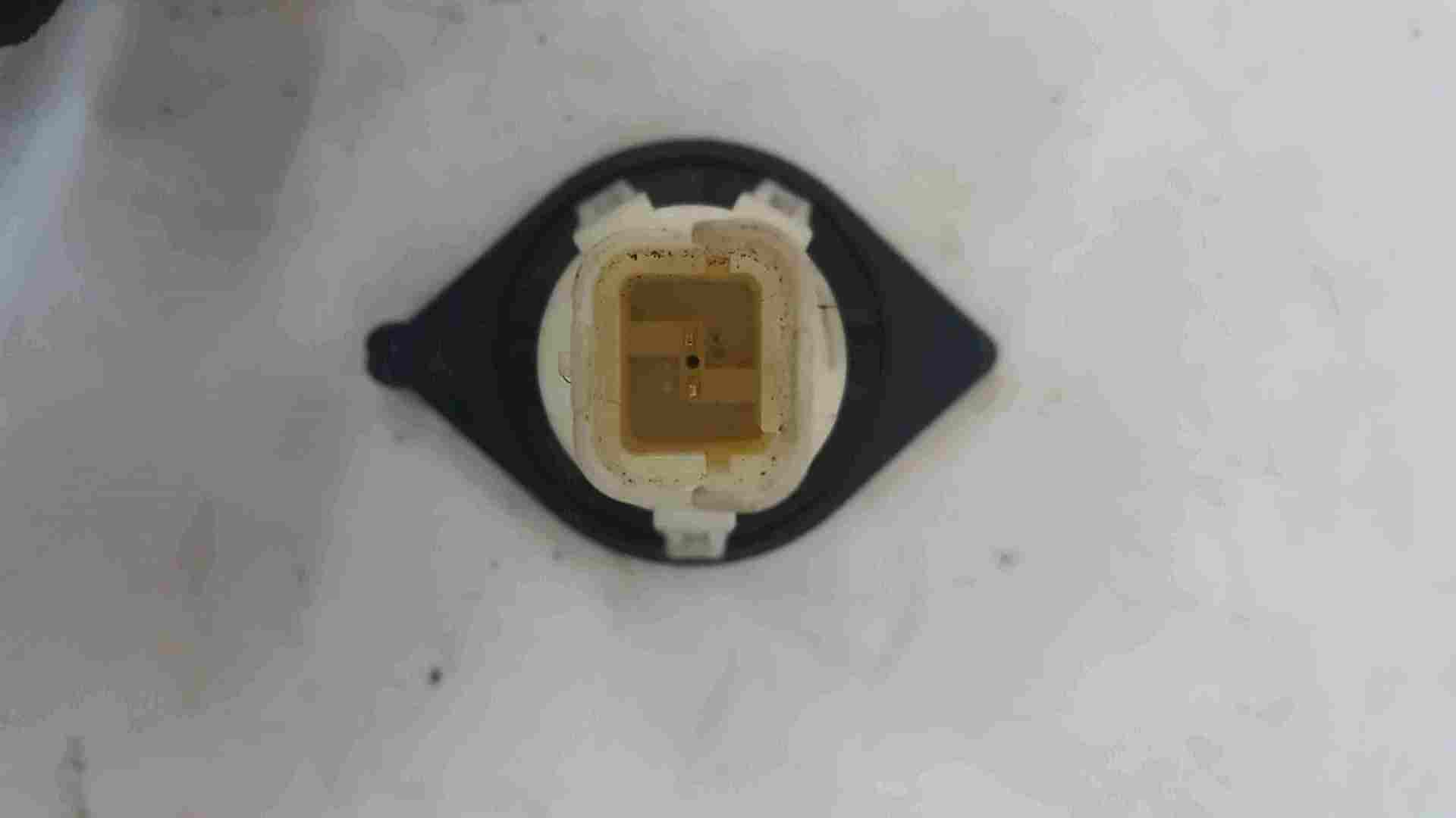 Thumb 3 Renault Clio MK5 2019-2021 Boot Button Keyless