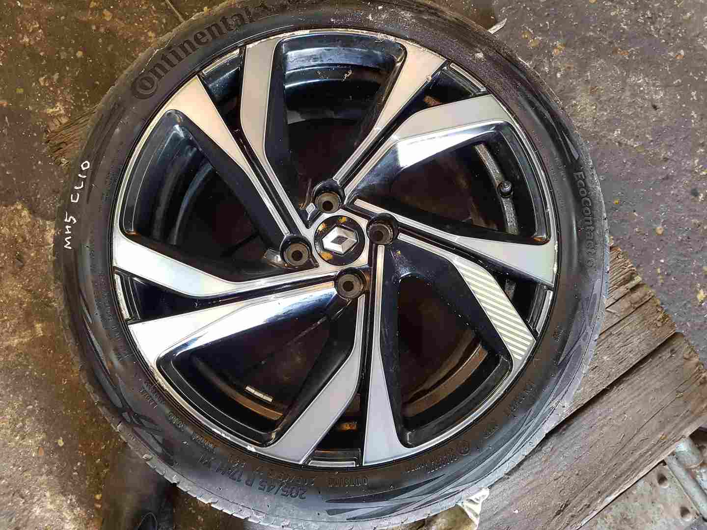 Renault Clio MK5 2019-2021 Christophea Alloy Wheel + Tyre 205 45 17 6Mm 3/5